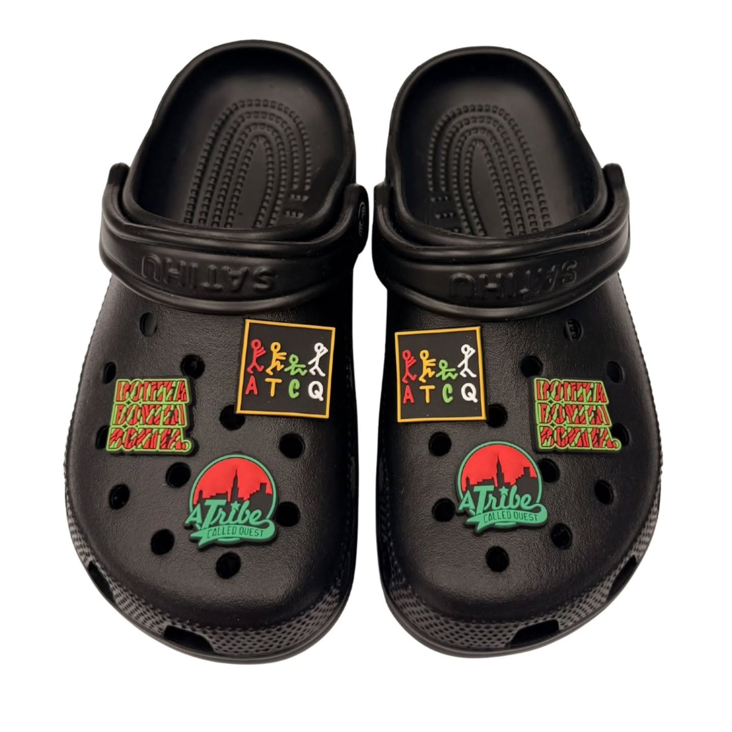 🔥Hip-Hop Crocs: De La Soul, Wu-Tang, Eminem, NAS & A Tribe Called Quest @thenationalhiphopshop
LINK: https://www.hiphopmuseumdc.org/search?q=clogs