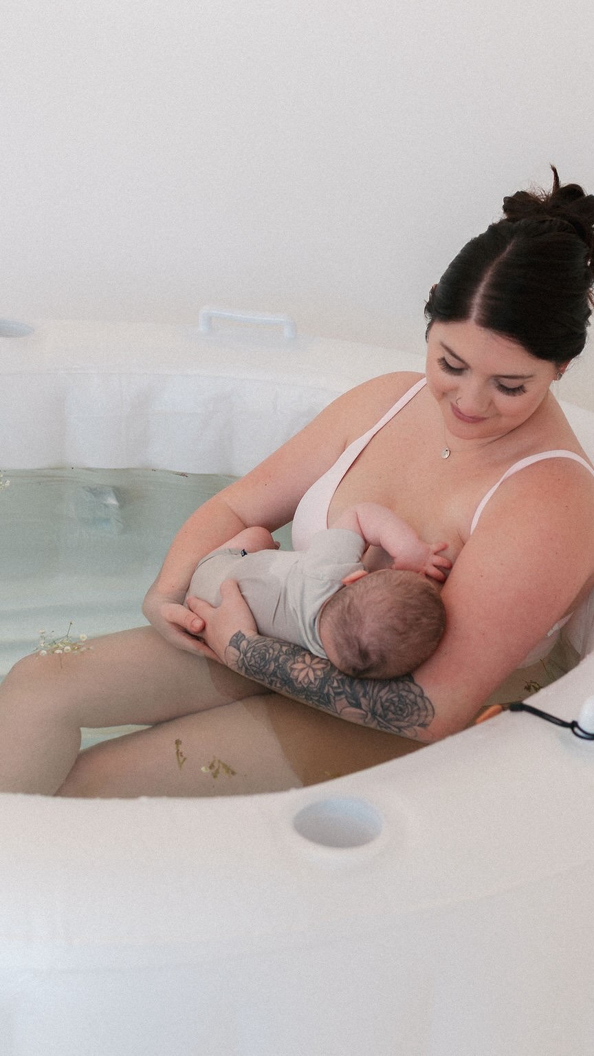 Canada’s SOLD OUT Birth Pools are Open For Preorder 👀🤍
📍 Pools & liners shipping early June.
Birthpoolsbygrace.com
Pregnancy tips Birth doula Postpartum Home birth journey Labour stretches
Homebirth hacks Unmedicated birth
New parents Newborn Water birth Hydrotherapy Birth ball Labour comb Canadian business