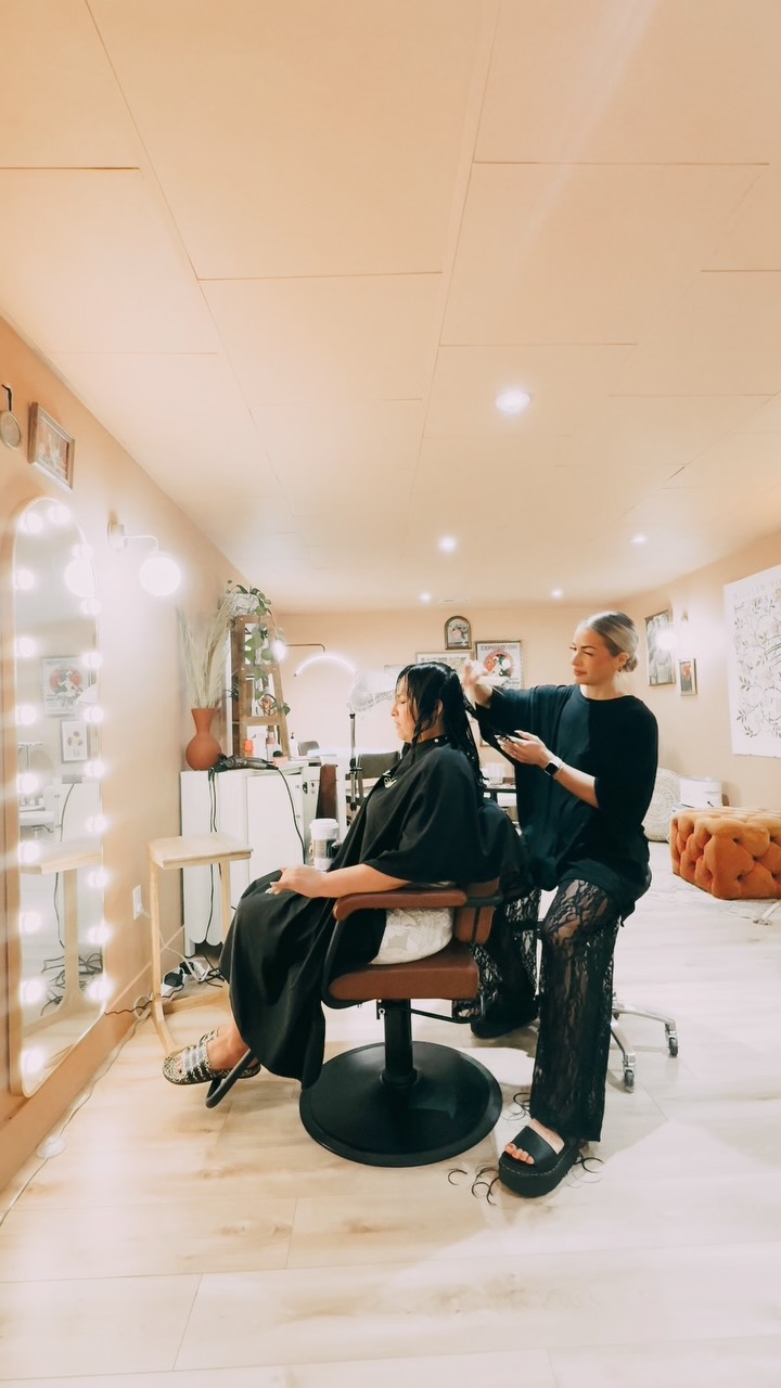 this is the most rewarding job 💕
#sherwoodparkstylist #yegsalon #explorepage✨ #yegstylists #sherwoodparklocal