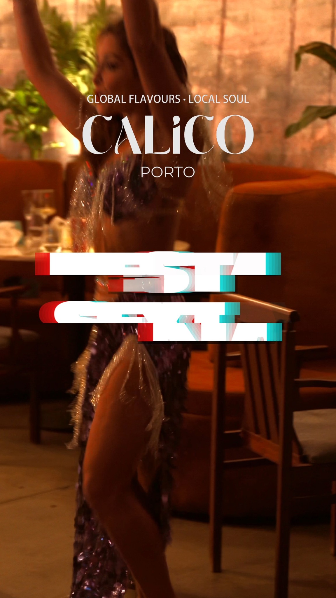 29/05 — Sexta-feira no Calico.
AJ DJ e Diana com dança do ventre conduzem a noite num ambiente envolvente, marcado por música, ritmo e performances especiais.
O cenário perfeito para jantar, brindar e aproveitar a energia da noite no coração do Porto.
Rua da Meditação, 70 — Porto
Garanta já a sua reserva através do site e beneficie de 5% de desconto na sua fatura.
🇬🇧
29/05 — Friday at Calico.
AJ DJ and Diana with belly dance set the tone for the night in an immersive atmosphere filled with music, rhythm and special performances.
The perfect setting for dinner, drinks and enjoying the energy of the night in the heart of Porto.
Rua da Meditação, 70 — Porto
Book through our website and enjoy 5% off your final bill.
#calicoporto #restaurante #bar #porto #sextafeira
