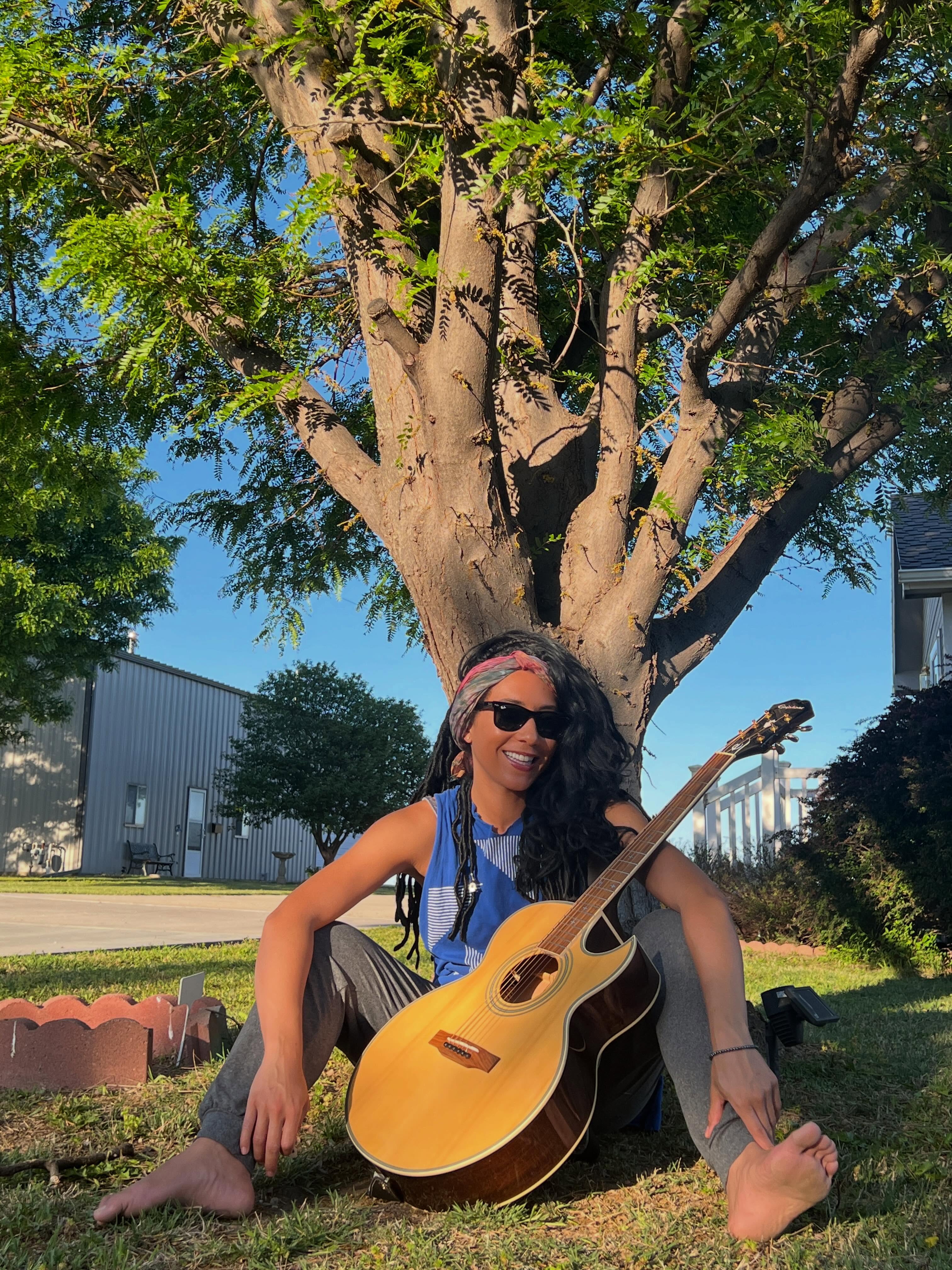 Catch me outside…or inside including @deeslounge615 next Saturday, June 6th at 7 pm opening for @thegreghoy and their Nashville tour stop⚡️Full band show with @minizug @zugmusic 🌟 In the meantime, it’s good times seeing @duckyneptune for @muscornernash and other pals 💜✨#fyp #foryou #fypage #livemusic #nashville