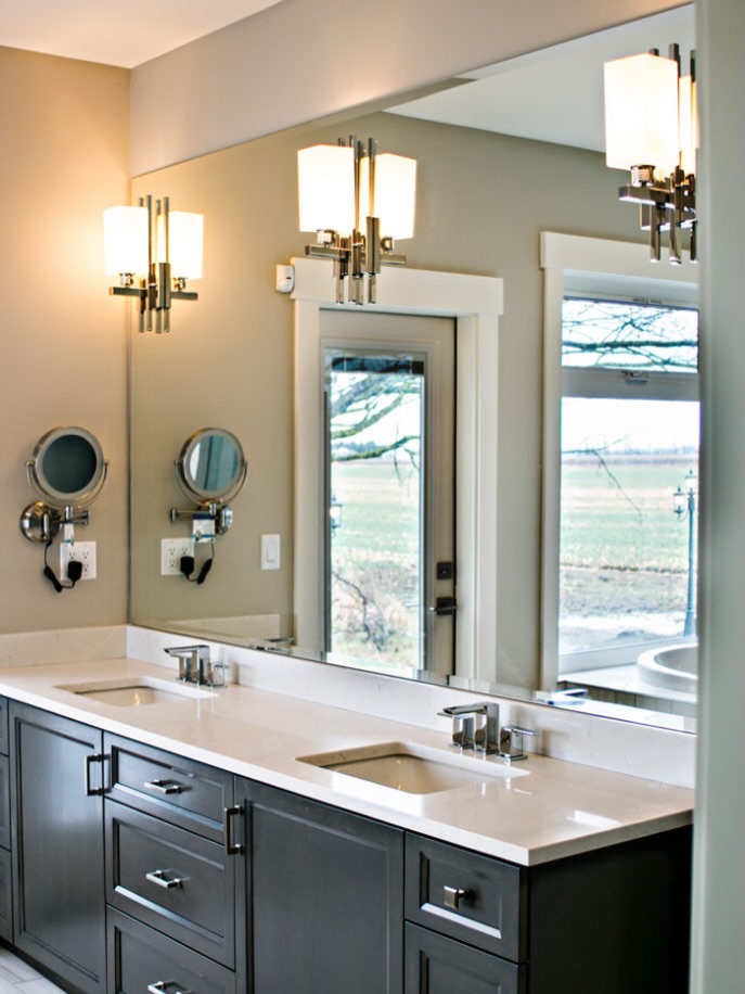 Interior details from this custom home on the Sumas Flats.
#ironrosehomes