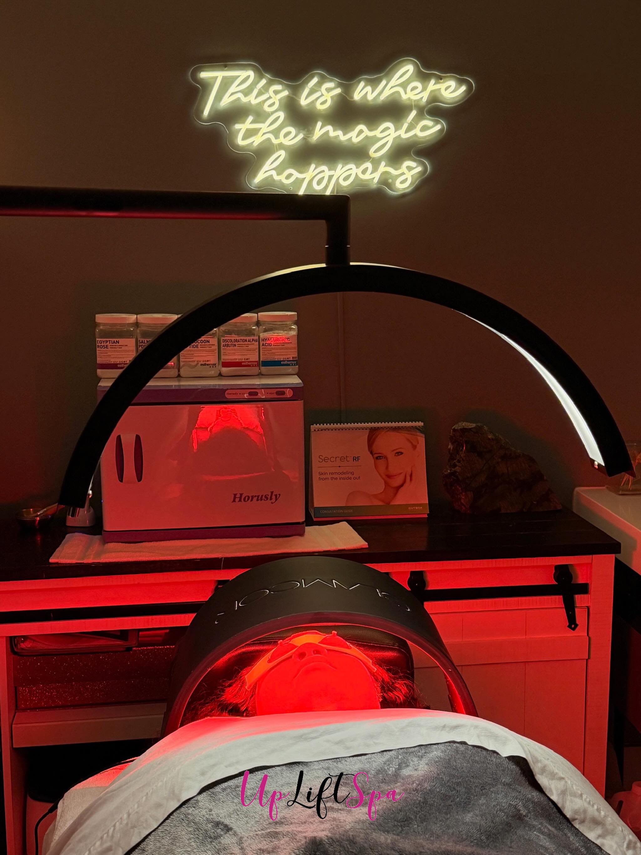 Where real skin transformation begins ✨
Introducing our upgraded LED Light Therapy: Time Warp — designed to go deeper, work smarter, and deliver visible results.
🔴 Red Light: stimulates collagen & improves skin elasticity
🔵 Blue Light: targets acne-causing bacteria
✨ Infrared Light: penetrates deeper to support cellular repair & reduce inflammation
Not all LED treatments are the same… this is the next level.
#ledtherapy #skinrejuvenationtreatment #medspanyc #advancedskincare