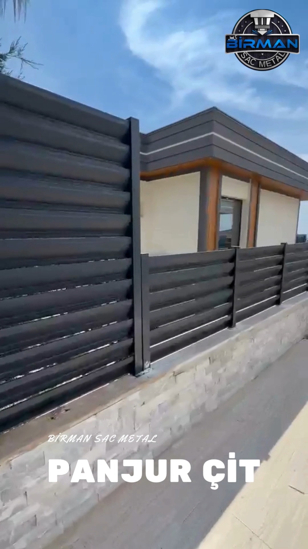 Proje 4 Panjur Çit • Galvaniz Çelik • Elektrostatik Toz Boya • Uzun Ömürlü Garanti Sistemi Modern mimariye özel üretilen panjur çit uygulamamız tamamlandı. Birman Sac Metal tarafından üretilen sistemler; güçlü galvaniz çelik gövdesi, dayanıklı elektrostatik toz boya yapısı ve sağlam taşıyıcı konstrüksiyonu ile uzun yıllar güvenli...