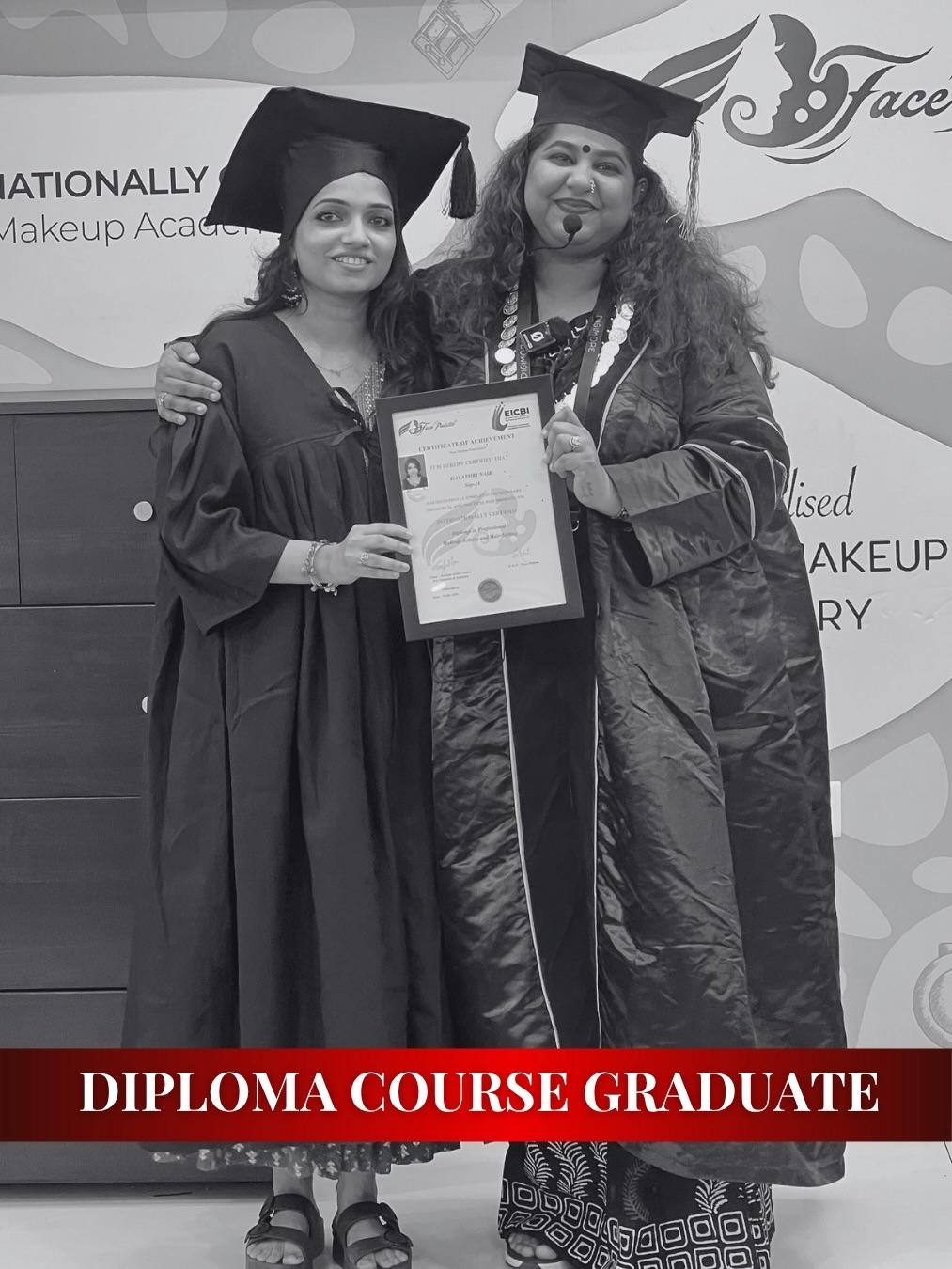 👩🎓 Congratulations Gayathri Nair , who graduated from our Diploma in Internationally Certified Makeup Artistry And Hair styling Course and is now #FacePaletteCertified Artist with the International certification from a London-based trade body. We would like to wish you all the very best in all your future endeavors. Congratulations!
ഞങ്ങളുടെ International സർട്ടിഫൈഡ് മേക്കപ്പ് ആർട്ടിസ്ട്രിയിലും ഹെയർ സ്റ്റൈലിംഗിലും ഡിപ്ലോമ നേടിയ ഗായത്രി നായർ, ഇപ്പോൾ ലണ്ടൻ ആസ്ഥാനമായുള്ള ഒരു ട്രേഡ് ബോഡിയുടെ International സർട്ടിഫിക്കേഷനോടെ FacePaletteCertified ആർട്ടിസ്റ്റാണ്. നിങ്ങളുടെ എല്ലാ ഭാവി പ്രയത്നങ്ങളിലും നിങ്ങൾക്ക് എല്ലാവിധ ആശംസകളും നേരുന്നു. അഭിനന്ദനങ്ങൾ!
Face Palette Makeup Academy – Certified by Europe India Centre for Business and Industry, a European Parliament accredited organisation, is Kerala’s leading destination for professional makeup education! 🌍
📅 Upcoming Batches:
Internationally certified by EICBI, London -
👩🎓Diploma in Makeup Artistry - 26 June
👰♀️Bridal Makeup - 26 June
Facepalette Certified -
💄2 Days Airbrush Makeup Class - June 19
🎀 3 Days Premium Makeup Class - 22 June
🌐 Learn at our Kochi academy or join us LIVE online from anywhere in India or abroad!
#facepalette #makeupacdemy #makeupclass #makeupclass