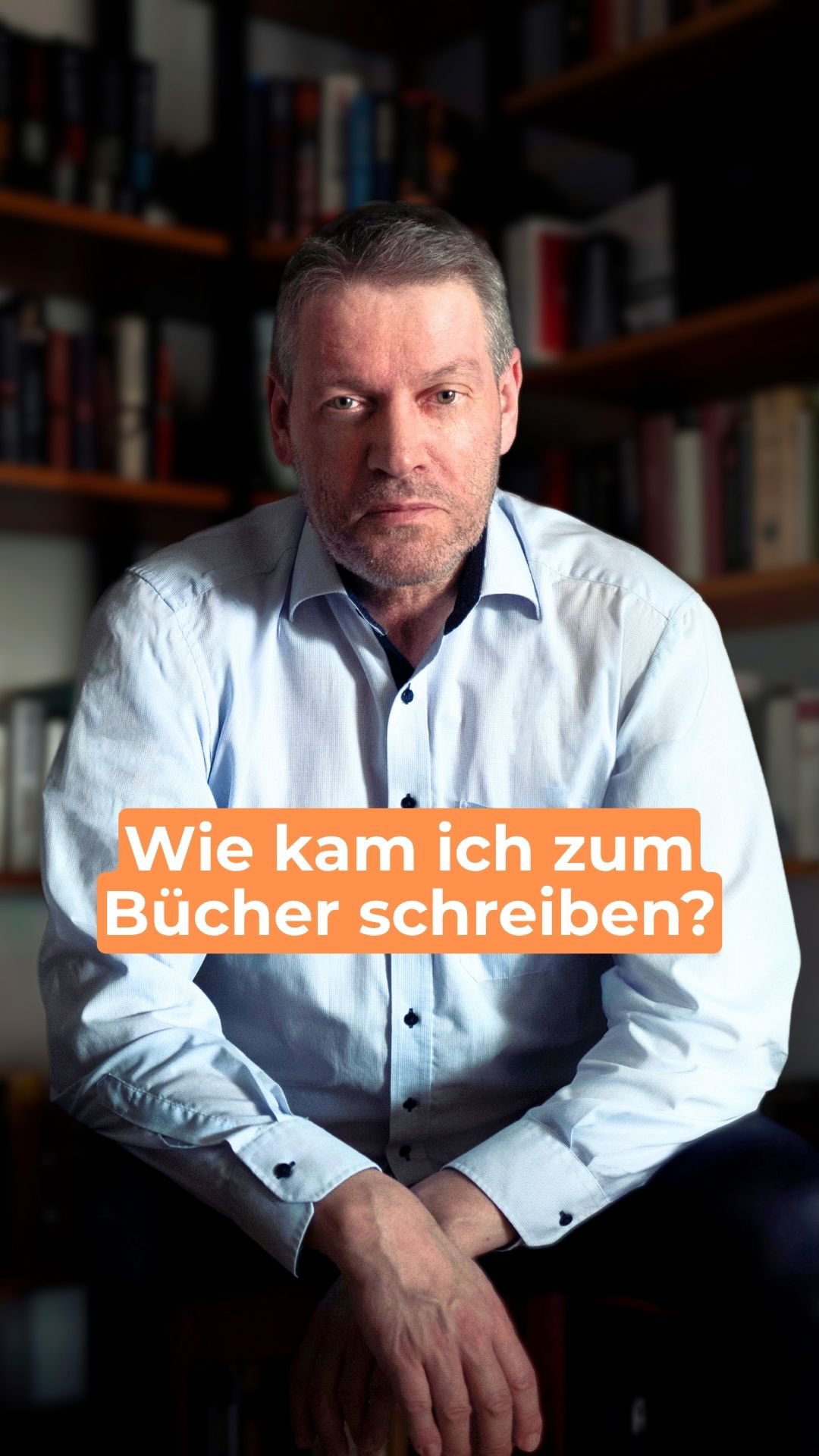 Wie wird man eigentlich Autor?
In diesem Video erzählt Helmuth Boeger, wie er zum Schreiben gekommen ist und gibt Einblicke in die Entstehung seines Romans „ELIAS“.
Ein persönlicher Blick hinter die Geschichte und hinter den Autor.
#autor #roman #bücher #ai #künstlicheintelligenz