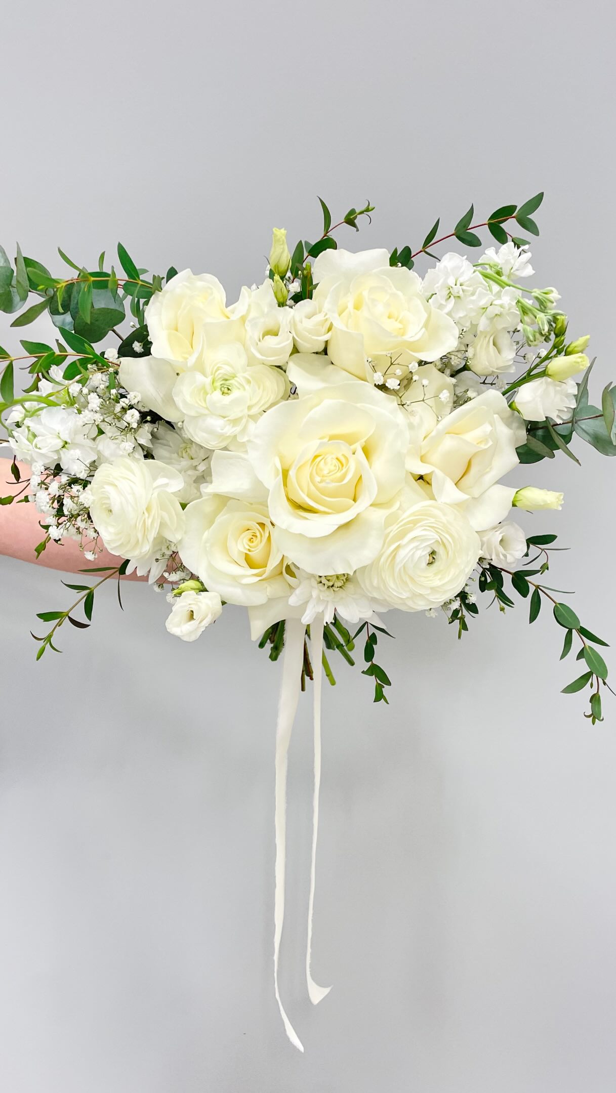 2026 Brides, this one is for you. 🤍
Our À La Carte Wedding Flowers are designed for couples who love a timeless, effortless, and refined wedding aesthetic. Featuring our signature white and green palette, each arrangement is thoughtfully created with a classic yet modern garden style.
Perfect for intimate weddings, elopements, or couples who want a simple and seamless floral experience.
Simply choose the pieces you need and place your order through our online shop.
No full service consultation required.
Elegant wedding flowers, ready to go.
#CalgaryWeddingFlorist #CalgaryBride #WeddingFlowers#yycwedding#yycweddingflorist