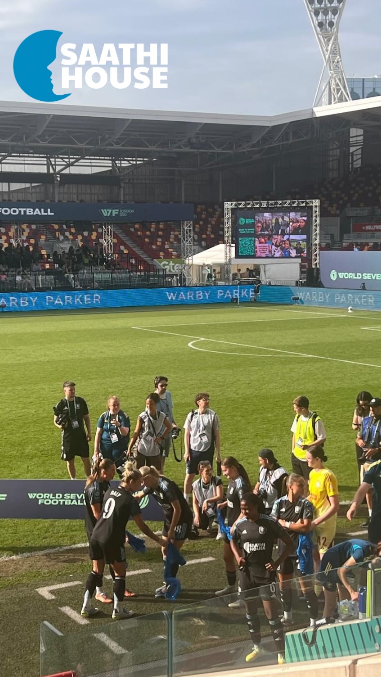 We are beyond proud to announce that Saathi House was chosen as Aston Villa Women’s Community Champion for the World Sevens Football tournament! @worldsevens_ 💕⚽️
The players wore Saathi House logo on the front of their shirts, helping shine a light on the work we do supporting women and young people. Being based just minutes from Villa Park makes this moment incredibly special for us. Aston Villa is part of the heart of our community. Many of our staff, volunteers and supporters have grown up supporting the club. To see Saathi House represented on such a global stage is a truly proud moment for everyone connected to our organisation.
Founded nearly 50 years ago, we have always been committed to empowering women. This collaboration helps us continue that mission while raising awareness of the communities we proudly serve.
A huge thank you to @avwfcofficial for their support and belief in our work. We’re excited to cheer the team on throughout the tournament, which will be broadcast live on Sky Sports! Well done on your 6-3 at Brentford FC🥇
Up the Villa 💜
#AstonVillaWomen #AVWFC #WorldSevensFootball #CommunityChampions