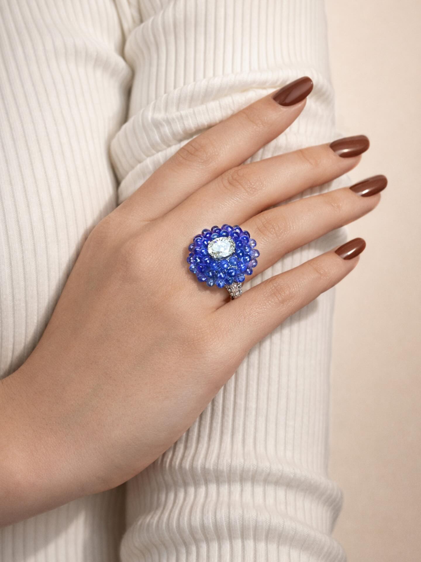A masterpiece of colour and brilliance.
Crafted in white gold, this extraordinary ring is set with over 2.00ct of diamonds and just under 20.00cts of exceptional briolette-cut blue sapphires, creating a piece of remarkable presence and rare beauty.
Bold, luminous, and utterly unforgettable.
📞 012 460 7231
📧 mmf@alexa.co.za
🌐 www.viennajewellers.com
#ViennaJewellers #BlueSapphireRing #DiamondRing #WhiteGoldJewellery #LuxuryJewellery