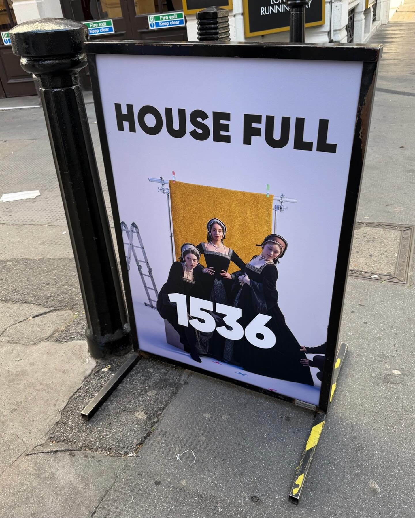 Last theatre event of the semester and finishing on such a high, with tickets to the award winning and sold out “1536”