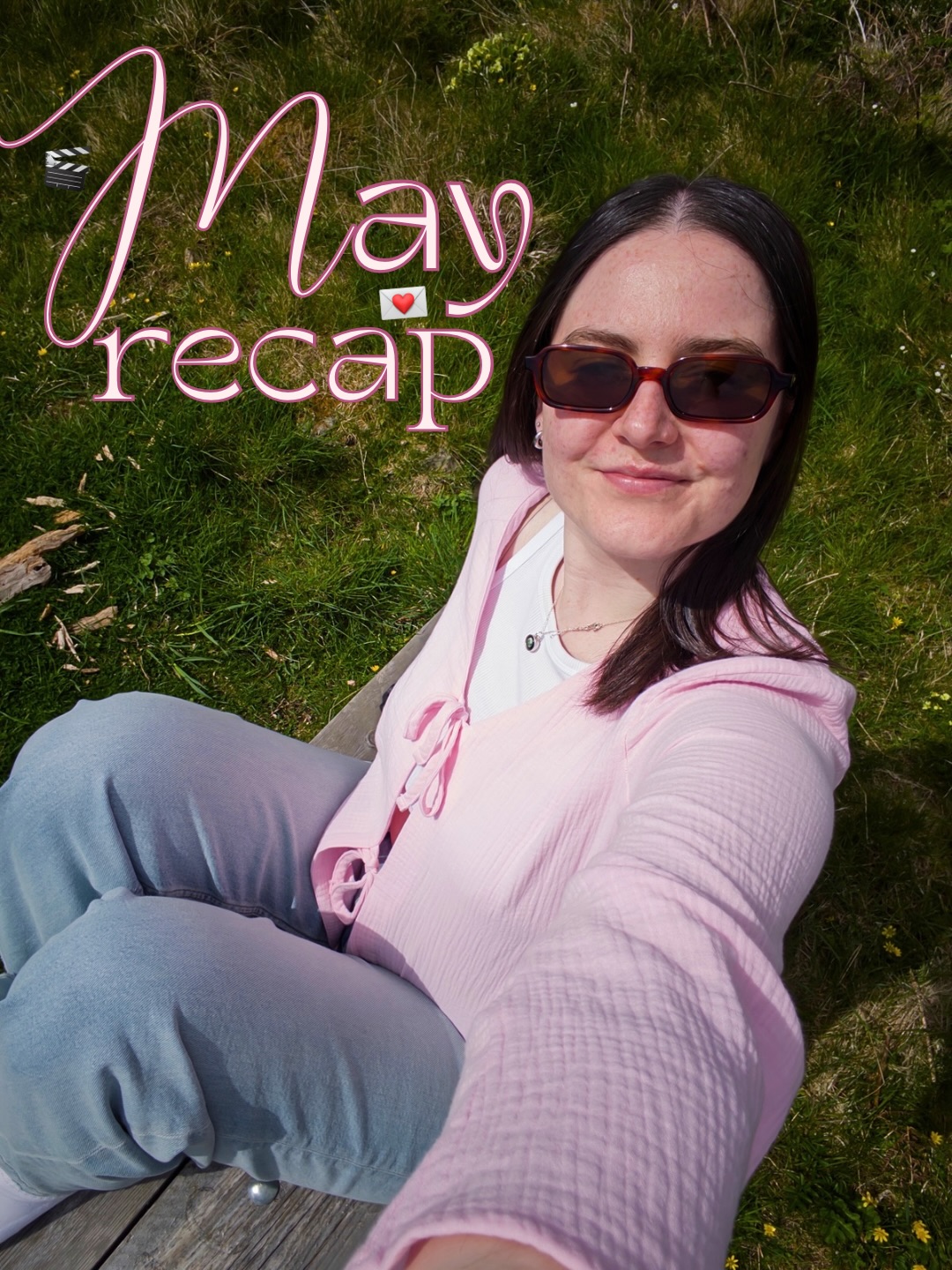 Despite taking 2 weeks off, May was jam packed full of exciting work!! Let’s recap ⏮️✨
🩷 getting back into routine
🩷 hair + beauty salon content shoot
🩷 dog sitting for bestieeeee
🩷 another content shoot
🩷 bespoke 95 min facial - the DREAM
🩷 desk days editing content
🩷 self care (always)
🩷 vlogging it all for youtube!!
June, lets have ya 🧘🏻♀️
What was your highlight from May? ✨