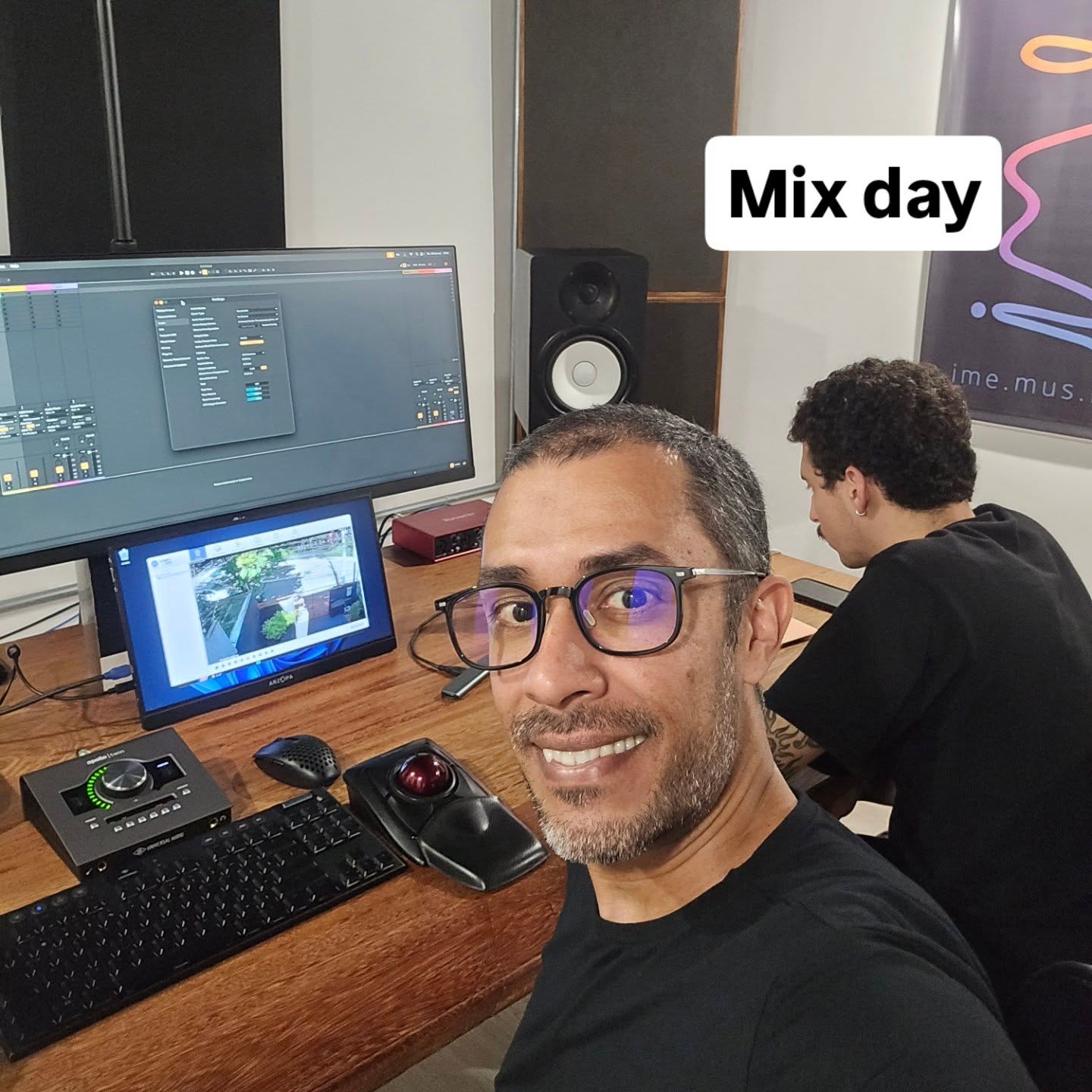 ::PRODUÇÃO MUSICAL:: No cronograma do curso particular de produção musical, abordamos temas básicos de início até processos finais como mixagem e masterização. Hoje estudamos os primeiros passos da mixagem e depois seguiremos para conclusão da master.
⚠️ Matrículas abertas para JUNHO/JULHO 2026
Fale conosco hoje mesmo e reserve sua vaga!
📲 (11) 98364-2226 WhatsApp
📩 contato@ime.mus.br
💻 www.ime.mus.br/cursos
VemProIME 👊
#ableton ##abletonlive #beatmaker #produçãomusical #audio