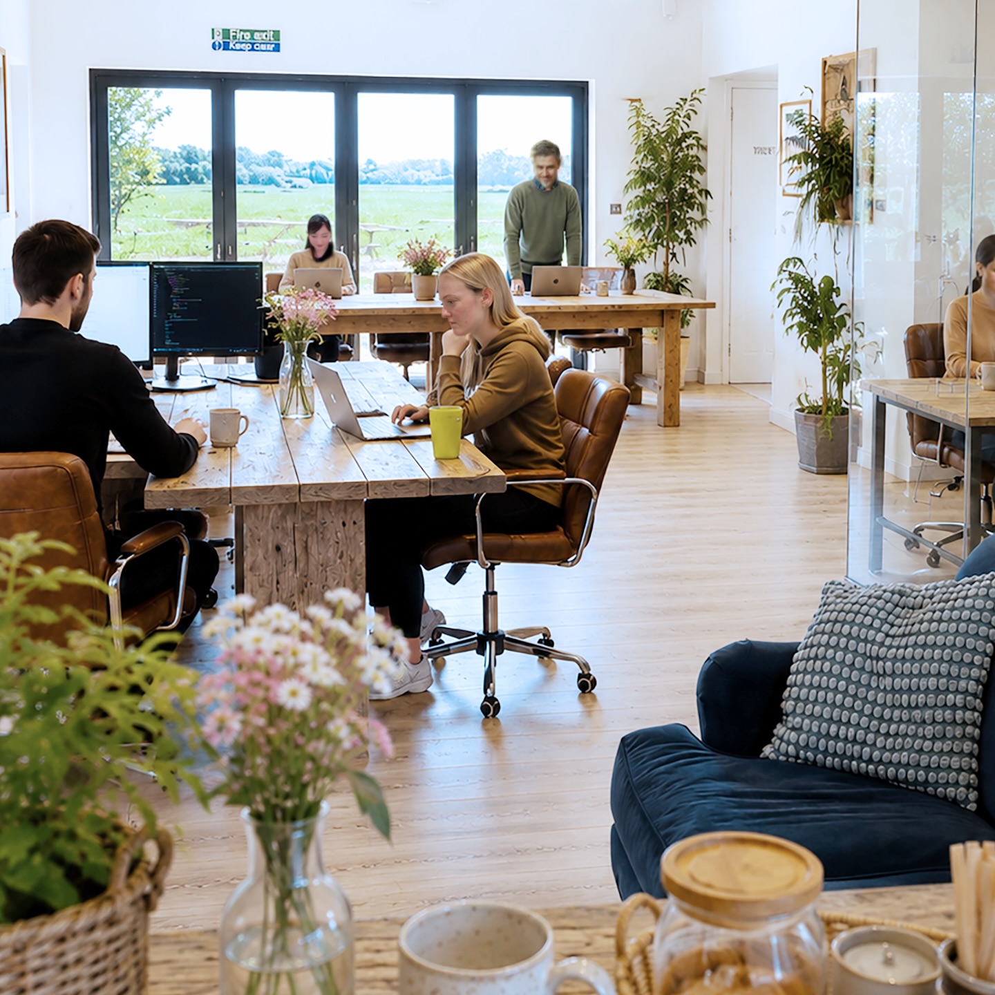 A change from our usual calligraphy posts…
We have a small number of permanent desks available to hire in our studio.
If you’re looking for somewhere calm to work away from home distractions, our downstairs studio offers a quiet, light-filled space with a creative community feel, the independence of your own desk, alongside others doing focused work.
£175 per month includes:
→ Your own dedicated desk (not hot desking)
→ A calm, bright studio space
→ Printing, coffee & bookable meeting space
→ Shower facilities for flexible working days
→ Outdoor space with countryside views
→ Moments from the gym & close to local shops
A lovely option for creatives, freelancers or anyone craving a more inspiring place to work.
Message us for more details or to arrange a visit 🤍
#chichesterbusiness #witteringbusiness #westsussexbusiness #coworking #deskspace