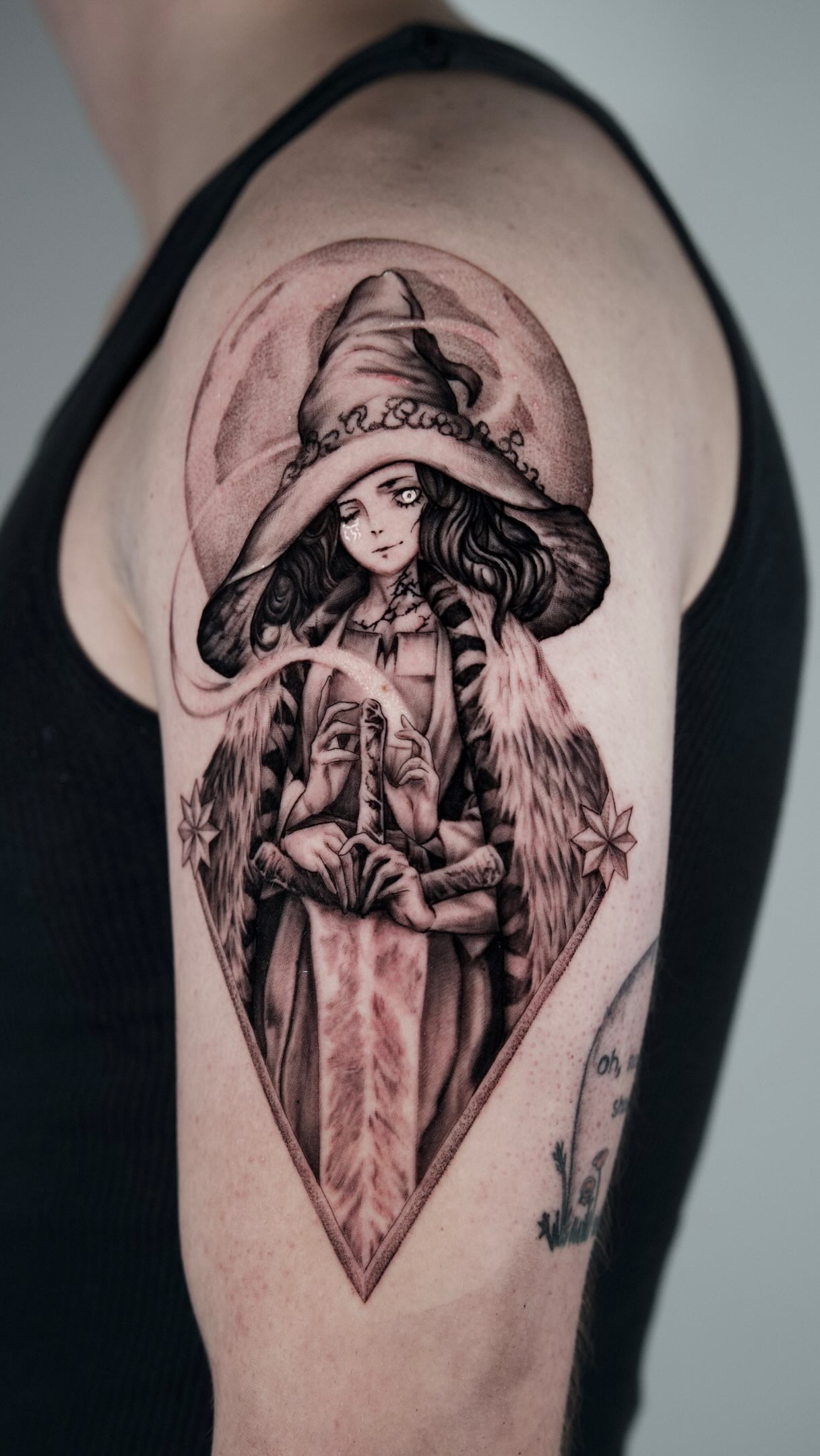 Ranni the witch done by @dosantosink 🔥
From the video game @eldenring
For appointments and more info, link in bio.
PROSPECT INK
PREMIUM TATTOO STUDIO
Modern concept & ocean views.
1224 Prospect St, Suite 150, La Jolla
.
.
.
.
.
.
.
.
.
.
#eldenring #sandiegotattooshop #prospectink#InkedUp #rannithewitchtattoo