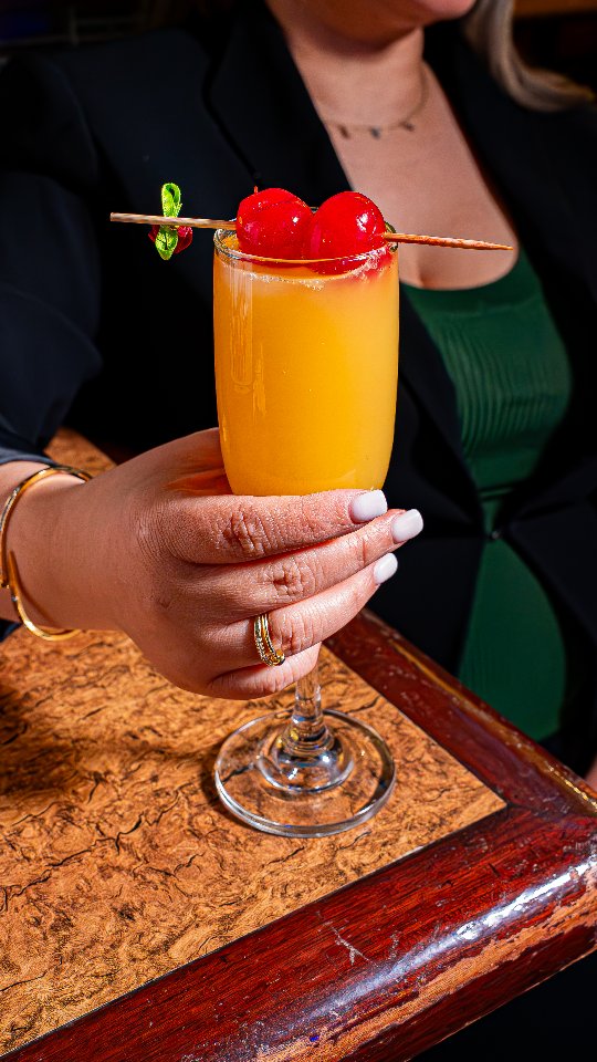 Celebrate Memorial Day with us 🇺🇸✨ Great food, refreshing drinks, and the perfect atmosphere to enjoy the holiday with friends and family. Join us and make this Memorial Day unforgettable!🍸🍴
#MemorialDay #CelebrateWithUs #GoodVibes #DeliciousFood #Cocktails HolidayWeekend