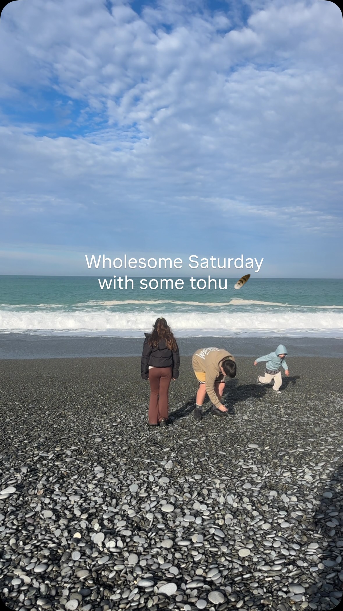 My time with the kids is mainly the weekdays so when it’s our second Saturday we make the most of it 🥰 drove out to birdlings flat to get rocks to paint, found some gems and then headed over to little river for some lunch where we of course had some pīwakawaka come and say hello.
#healing #rocks #mumlife #nzmum #coparenting