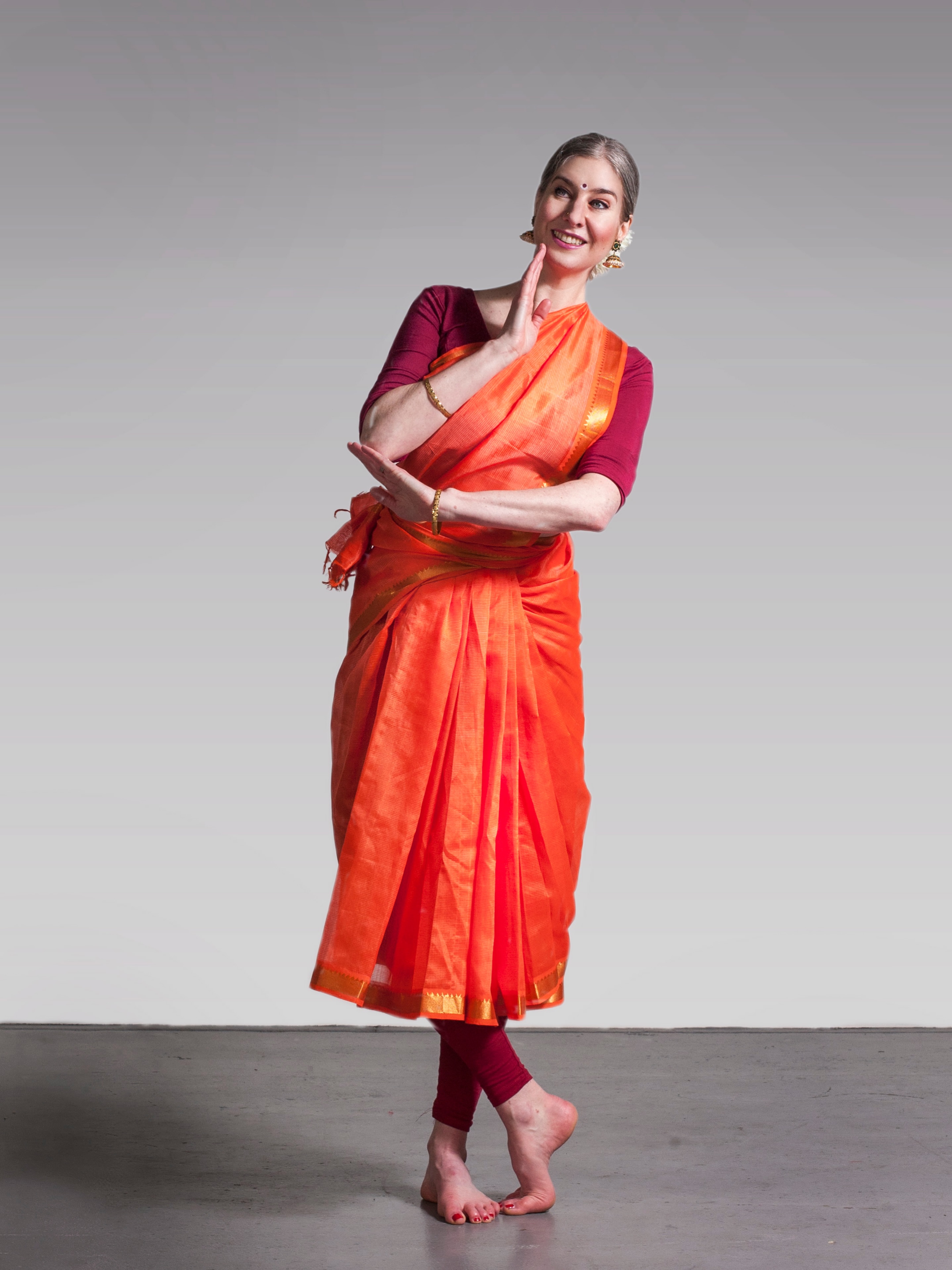 It’s @karenedinburgh ‘s birthday 🌸🎉🥳🌸🎉🥳
Today we celebrate this talented, generous and loving woman … a true one woman army. From staying on top of accounts, to being a beloved teacher, bringing smiles to everyone at our community programme, dancing like a dream, and making our favourite granola… she does it all with so much heart and warmth.
There would be no Theiya Arts without Karen ♥️
Happy Birthday @karenedinburgh ♥️♥️♥️
Photo by @itsthekey_