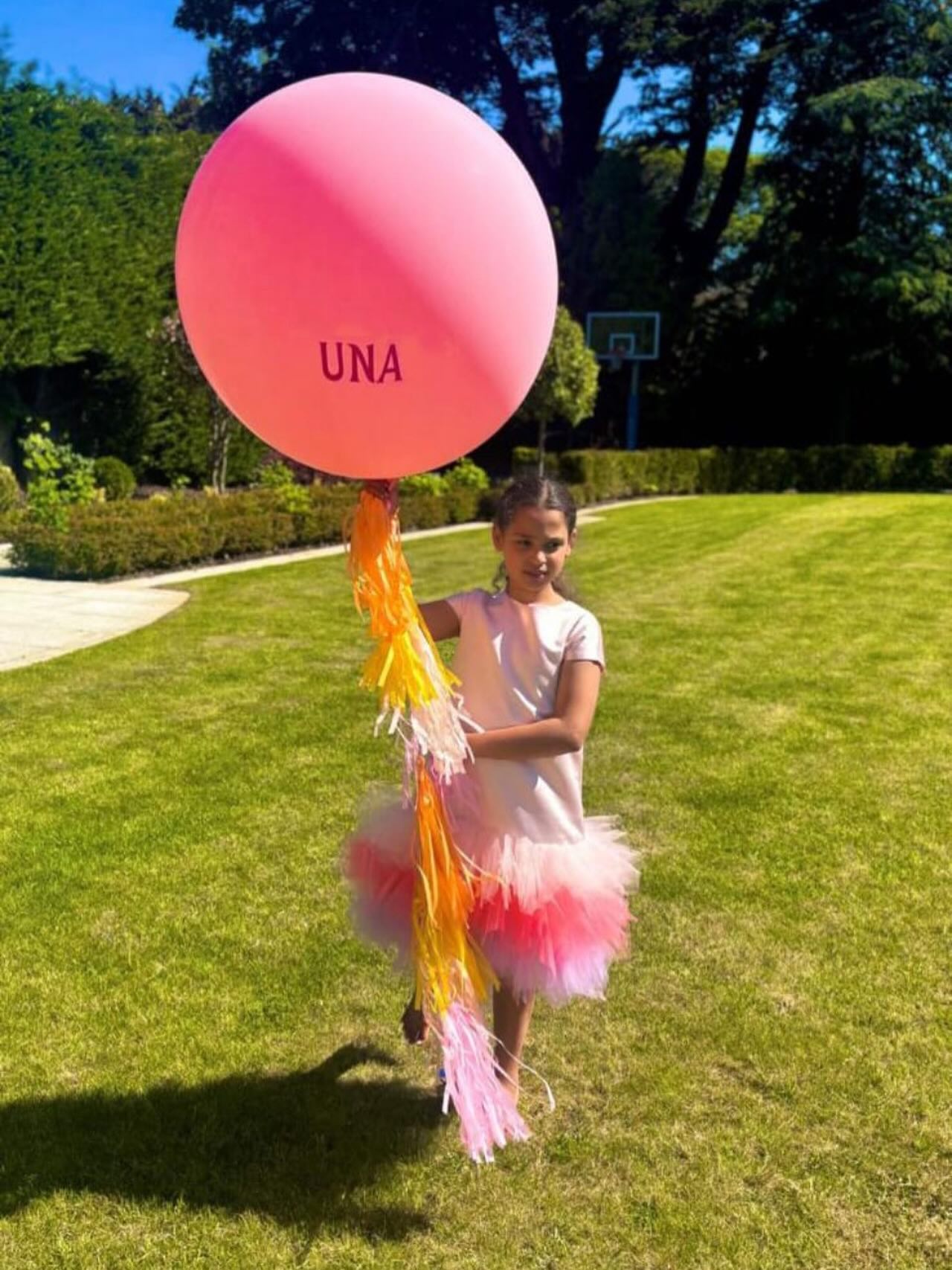 Summer is sunnier with @bespokeballoons.ie