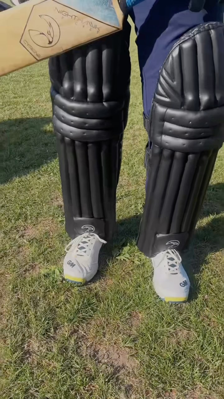 Be like Paul. 🦅 🏏⚫️
Treat yourself to a classy coloured batting bundle. Get yourself some kit that gets the job done, and ensures you look the part.
Nighthawk black batting pads & gloves available. Clean. Premium.
#belikepaul #ClubCricket #clubcricket #villagecricket #cricketlovers