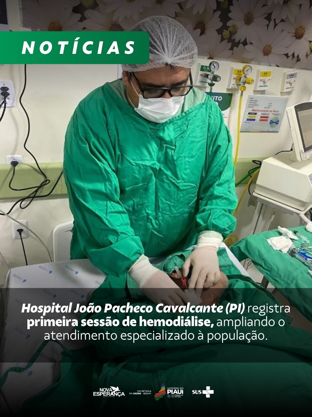 No dia 25 de maio de 2026, o Hospital Estadual Dr. João Pacheco Cavalcante, em Corrente, sob a gestão da AFNE, realizou a primeira sessão de hemodiálise da unidade, marco importante para a saúde do extremo Sul do Piauí. A implantação do serviço representa mais um avanço na assistência especializada da região, garantindo acesso ao tratamento, reduzindo deslocamentos e proporcionando mais dignidade, cuidado e qualidade de vida aos pacientes que necessitam desse acompanhamento contínuo.
A implantação do serviço aconteceu entre os dias 18 e 24 de maio, com a instalação de toda a estrutura necessária para o funcionamento da assistência. Além disso, os profissionais da unidade receberam treinamento específico para atuação no serviço, que já está ativo e disponível para pacientes encaminhados pela regulação estadual, fortalecendo ainda mais o atendimento à população da região.
Acesse nosso site para ler: www.afne.org.br/notícias (link nos stories).
#SaúdePiauí #HJPC #hemodiálise #TimeAFNE
#ParaTodosVerem: Sequência de fotos registradas no Hospital Estadual Dr. João Pacheco Cavalcante, em Corrente (PI), mostrando a implantação e o início do serviço de hemodiálise na unidade. As imagens apresentam profissionais de saúde utilizando roupas e equipamentos de proteção durante atendimento em ambiente hospitalar, paciente em leito realizando procedimento de hemodiálise, equipe ao lado dos equipamentos instalados e registros da estrutura hospitalar. Também aparecem as máquinas utilizadas no serviço e a fachada do hospital vista da área externa durante o dia.