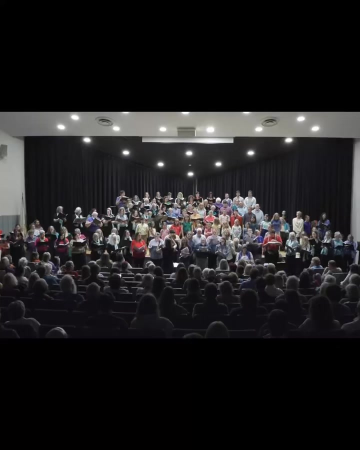 We are enjoying looking back at “Wanting Memories” from our Song Fest concert — the final song that brings all of our Newport Sings choirs together as one beautiful community of voices. 🎶💜
Moments like these remind us why we sing: connection, belonging, joy, and sharing music with others across our community.
Our fundraiser, Sing Me a Song, this Sunday, May 31st at 5:30pm at the Common Fence Point Arts, Wellness, & Community Center in Portsmouth helps support Newport Sings’ continued work so we can reach over 300 people next year and beyond through community singing, youth choirs, outreach programs, and performances that bring people together through music!
Tickets are still available! Join us for an evening of fun including performances to remember and complimentary drinks and hors d'oeuvres.
https://www.zeffy.com/en-US/ticketing/sing-me-a-song--2026
Even if you are unable to attend, please consider donating at the link above to support Newport Sings as we uplift our community in song. ✨ 🎵
#NewportSings #WantingMemories #SongFest #SingMeASong #MusicUnitesUs