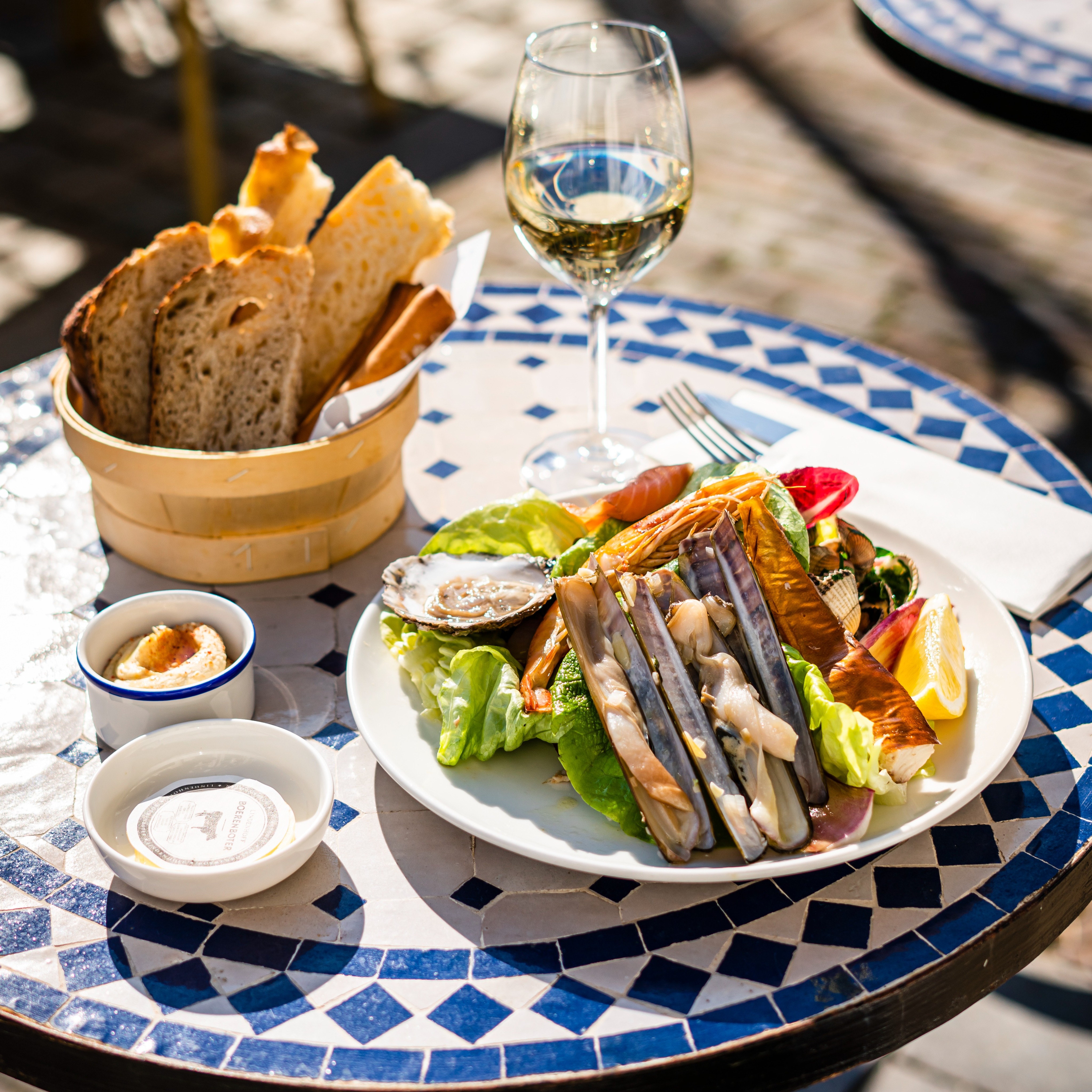 Kom dit weekend nog (extra lang) lekker genieten op het terras, want volgende week wordt het iets minder zonnig weer...