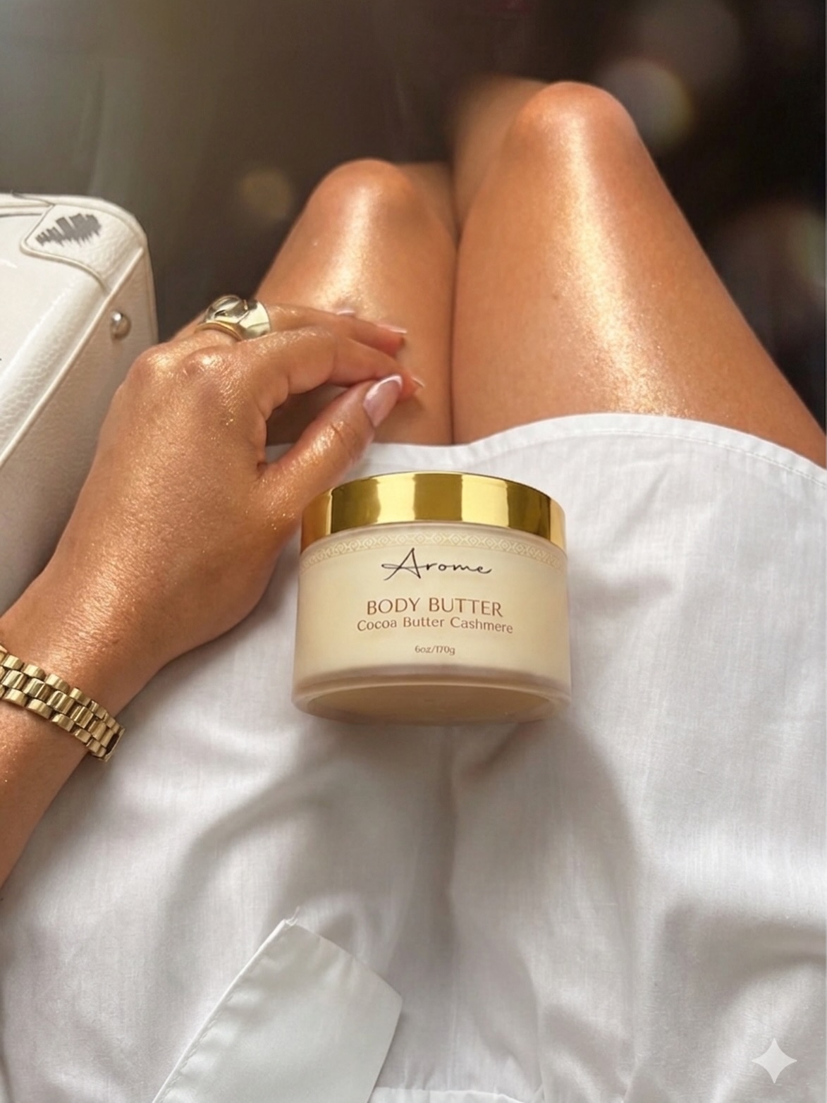 If soft skin had a favorite child… it’s definitely Arome Coco Butter Cashmere 🥹🤎
The glow, the softness, the scent? 10/10.
Want free Arome goodies? 👀
Send us a video of you using Arome for a chance to win an Arome product!
Shop now: www.shoparome.com
#cocobuttercashmere #shoparome #dmvskincare #glow