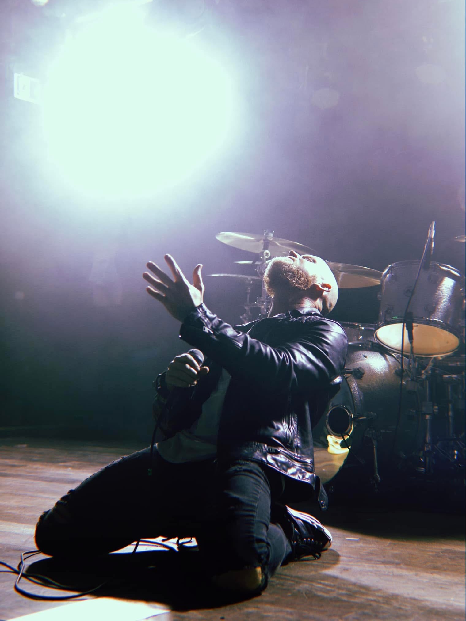 LOW TICKET ALERT. One week from today (June 5th) will be our last show with Michael at @thebombfactorydallas. ❤️🩹There are a few tickets left!! Come celebrate 20 years of End of Silence with us as we say goodbye to Mike for this very special night. Bring tissues.❤️ tickets: thebandred.com/tour