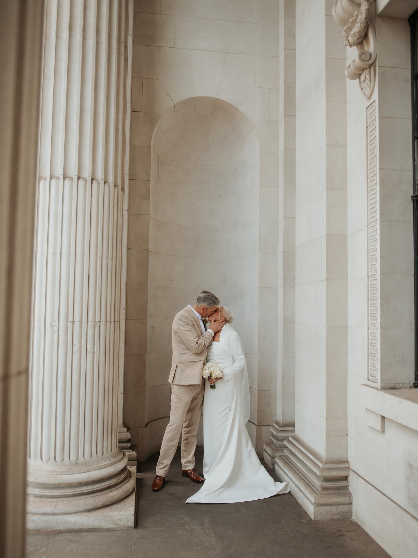 The most beautiful day celebrating P&N with their immediate family ✨ sometimes having your closest with you on your wedding day is all you need 🫶🏼
Venue @adaytorememberlondon
Mua @glambypollysalon
Hair @starr.hairdressing
Suits @nextofficial
Content Creator @candidlyyoursfilm
#londonweddingphotographer
#kentweddingphotographer #engagementphotoshoot
#bexleyweddingphotographer #sidcupweddingphotographer
#londonweddingphotographer #kentweddingphotographer #weddingphotos
#IntimateWeddingPhotography