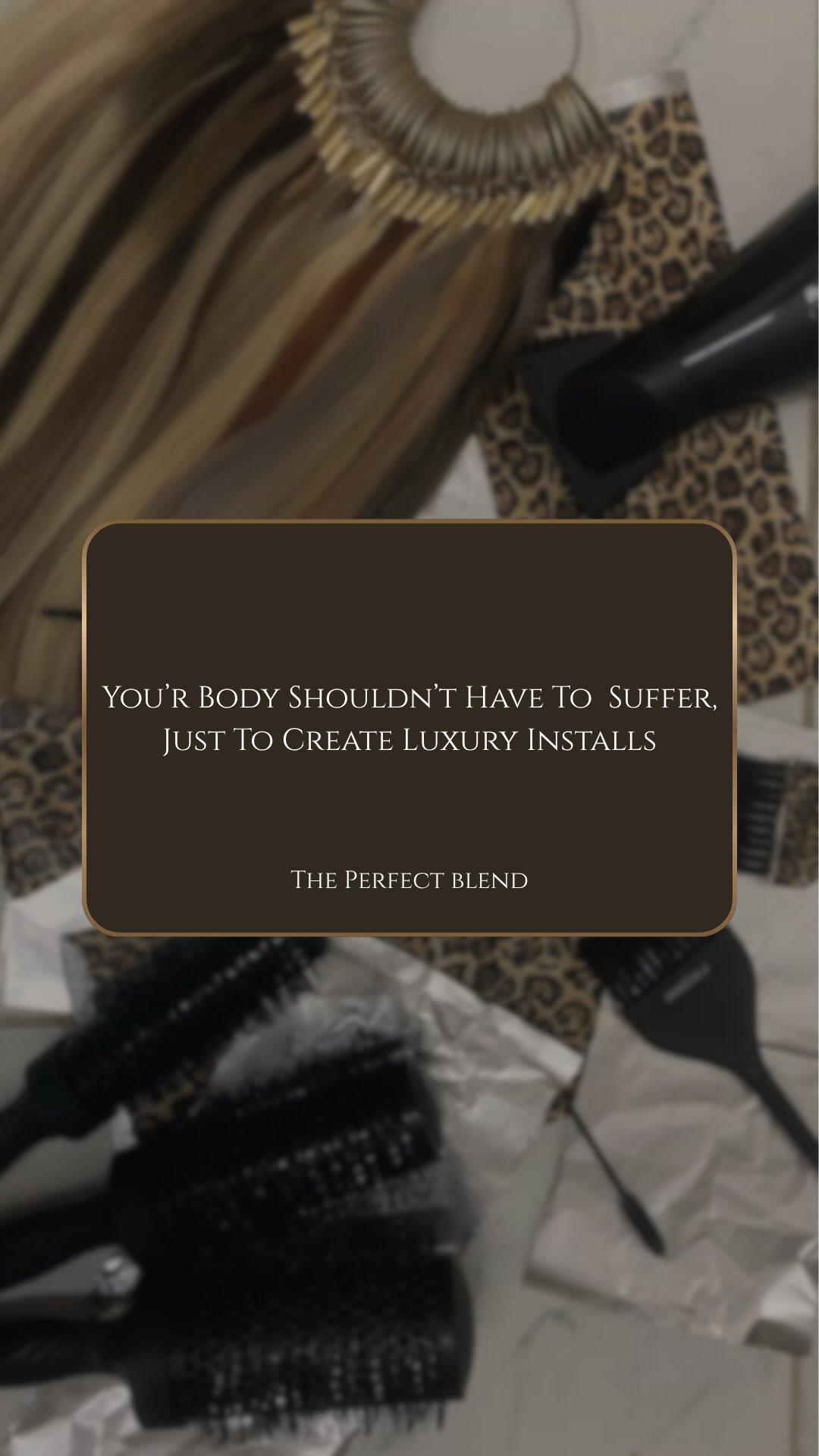 Your body shouldn’t have to suffer just to create luxury installs 🤍
One thing about me? I’m working SMARTER, not harder.
Extension installs can take 3-4 hours, and standing the whole time will have your back begging for help by the end of the appointment 😭
So yes… the chair stays.
Better posture = more comfort, more energy, and better focus during your installs.
Small changes in your setup can seriously change your career longevity as a hairstylist ✨
Stop glamorizing burnout. Your body is part of your business too.
Save this for your next install day + send it to a stylist whose back hurts after every appointment 👀
#hairstylisttips #extensionstylist #salonlife #hairstylisteducation #hairbusiness