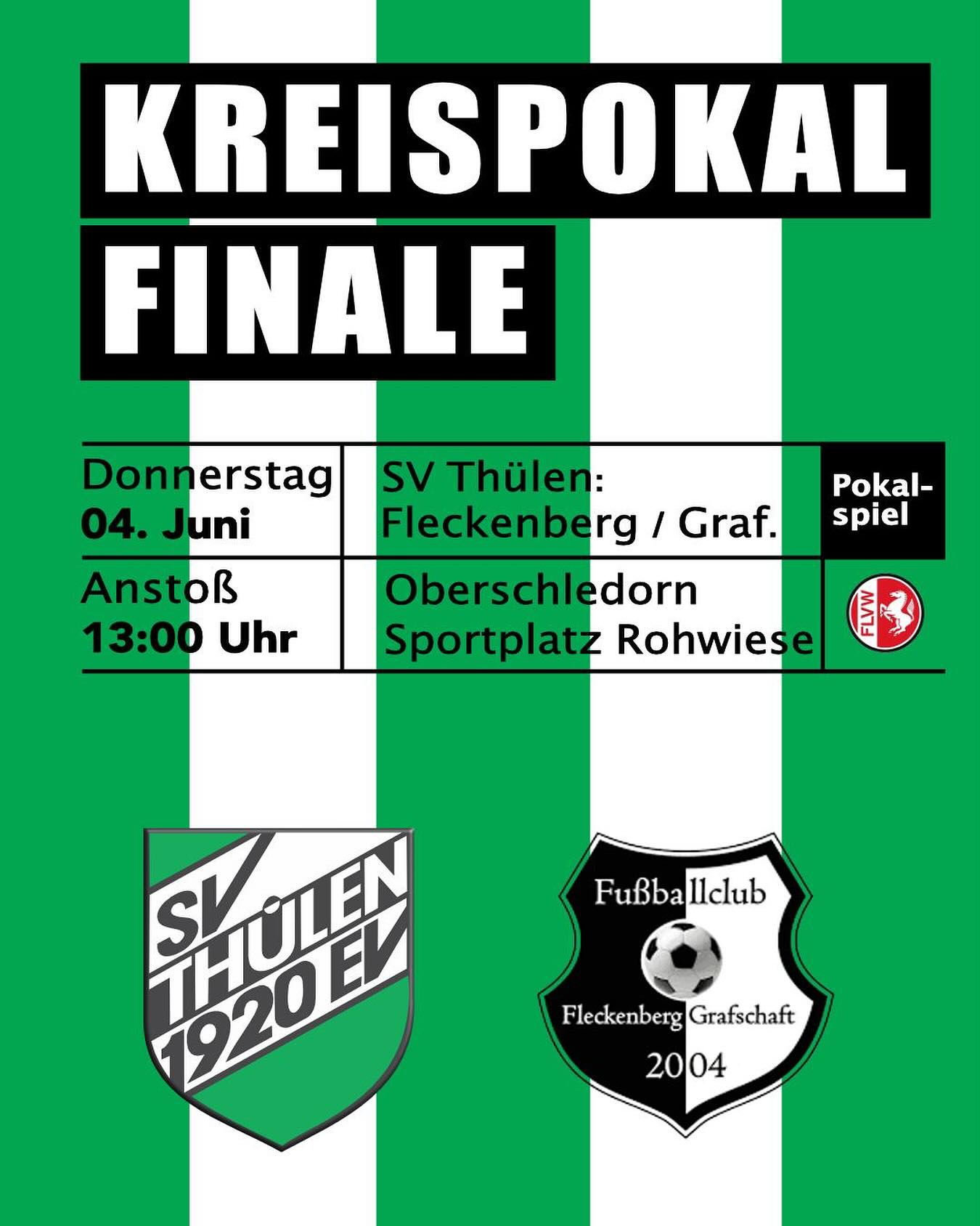 🏆 Finale im HSK-Kreispokal zum dritten Mal in Folge mit gleicher Beteiligung 🏆
Zum dritten Mal in Folge lautet die Endspielpartie im HSK-Kreispokal FC Fleckenberg/Grafschaft gegen den SV Thülen.
Bis dato konnte sich der Westfalenligist vom Thülener Scheid beide Mal durchsetzen. 3:1 und 6:1 lauteten die Ergebnisse, die den Grün-Weißen den begehrten Kreistitel bescherten.
Beide Teams sind die Aushängeschilder im Frauenfußball des HSK. Der SVT hat die zweite Saison in der Westfalenliga mit einem beachtlichen 8. Tabellenplatz beendet.
Der FC Fleckenberg-Grafschaft konnte sich jüngst über die die Meisterschaft in der Bezirksliga Staffel 3 freuen.
Die Mannschaft von Trainer Sören Urban hat aus 24 Partien 64 Punkte gesammelt und dabei ein Torverhältnis von 108:20 erzielt. Damit winkt nun der verdiente Aufstieg in die Landesliga.
Mit Eva Hochstein hat der FC zudem die treffsicherste Stürmerin in seinen Reihen. 41 Saisontore stehen bei der torhungrigen Kickerin zu Buche. Platz 1 in der Torjägerliste.
Die Zuschauer dürfen sich somit auf eine spannende Partie freuen. Der FC könnte mit dem Gewinn des Kreispokals seiner überragenden Saison noch das Sahnehäubchen aufsetzen. Der SV Thülen möchte natürlich den Titel erneut verteidigen und seiner Favoritenrolle gerecht werden. Zudem winkt dem Gewinner der Partie die Teilnahme am Westfalenpokal.
Anstoß des Endspiels ist am Donnerstag, 04.06.2026, um 13 Uhr auf dem Kunstrasenplatz „Sportpark Rohwiese“ in Medebach-Oberschledorn.