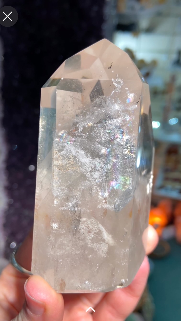 Can you guess what these crystals have in common? ✨💎🌙
They all have phantoms! Phantoms are ghost like inclusions of former growth stages of the crystal. They create interesting shapes under the surface of the crystal
For more information or to purchase any of the crystals shown give us a message or comment down below
.
.
.
#crystalshopuk #phantomcrystals #crystalmagic