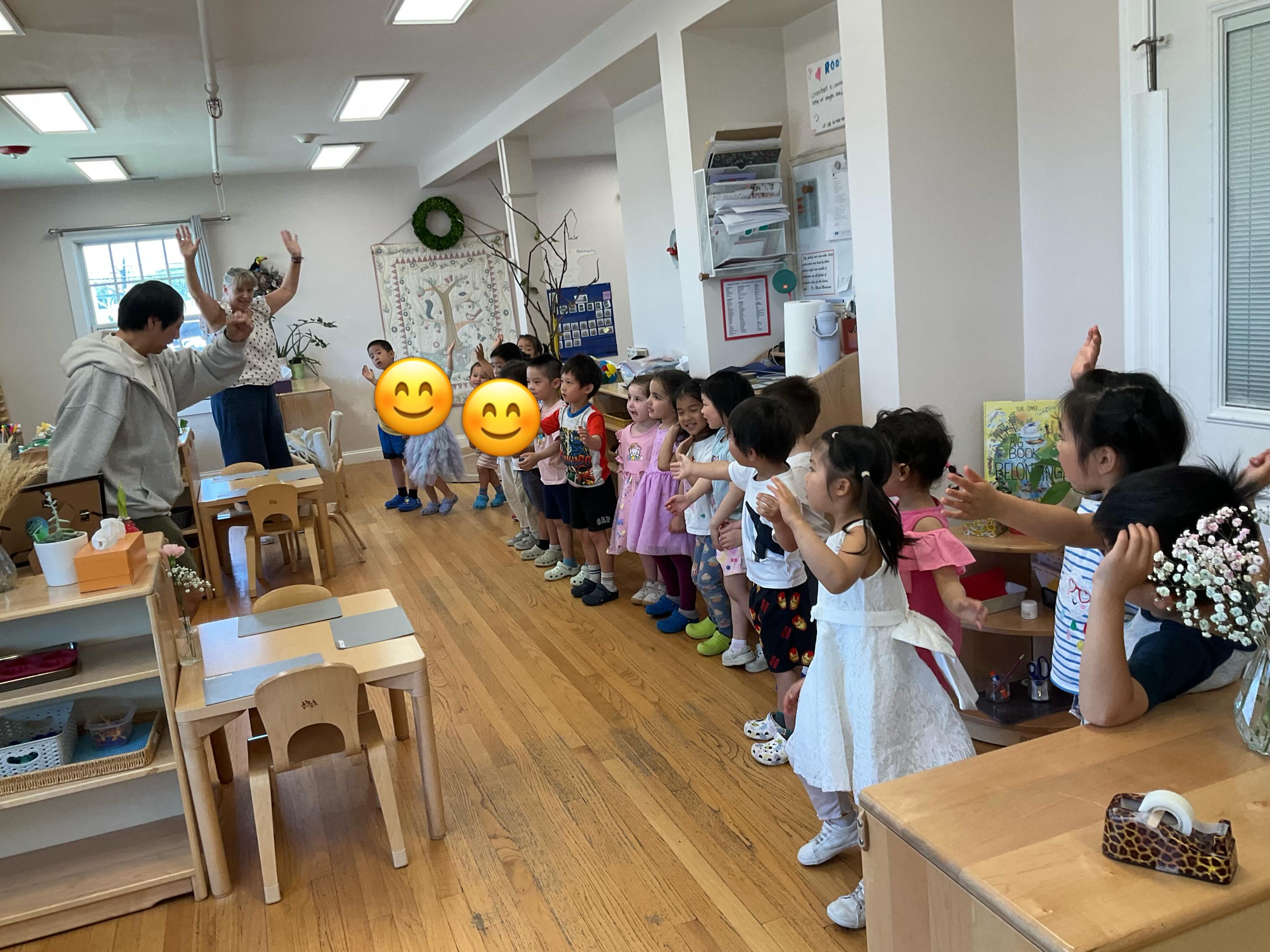 Graduation Day is getting so close! 🎓✨
As we prepare for our end-of-the-year concert, our children have been working so hard getting ready for all the exciting performances to share with our families and community. Our Primary Class has been practicing dances with Mr. Kevin, while our Kung Fu class has been preparing their martial arts performances. Every child is shining with confidence, joy, and teamwork. We can’t wait to celebrate this special milestone together! 💛
#sunrisemontessorinatick #graduationpractice #dancing #martialart