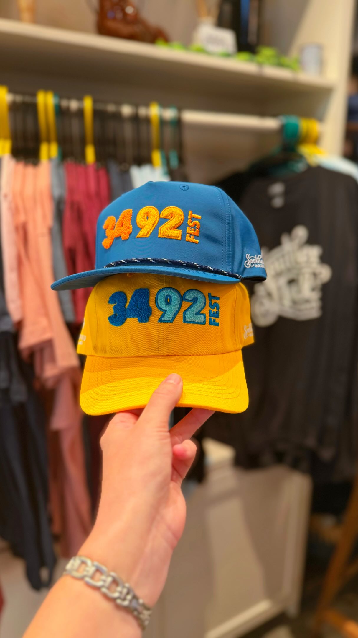 3492 Fest hats just landed. 🧢🔥
Rope hats, dad hats, fresh colors, and a logo built from the coordinates of Little Rock itself. 📍
34°N 92°W = home.
Grab your tickets and get ready for a full day of live music, local vendors, cold beer, and great memories at Southern Tail on July 3rd. 🎶🍻☀️
Tickets are on sale now starting at $35. Get yours today at www.3492Fest.com
#3492Fest #LittleRockEvents #FestivalMerch #LiveMusicAR #SouthernTailBrewing