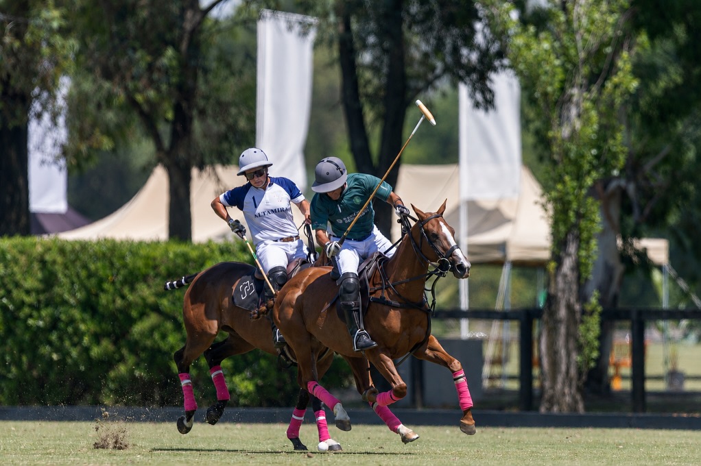 Nivel, intensidad y grandes partidos dentro de la cancha. La Martina Cup. Del 13 al 27 de noviembre.
📸 @matcallejo