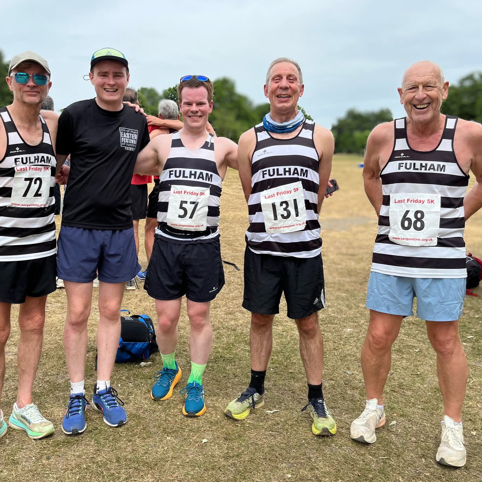 Serpentine LFOTM 5k race, May edition, with Dylan, Henry, Jim, John & Martin - well done chaps!
.
#runnersofinstagram #running #runlondon #hydepark #summerracing
