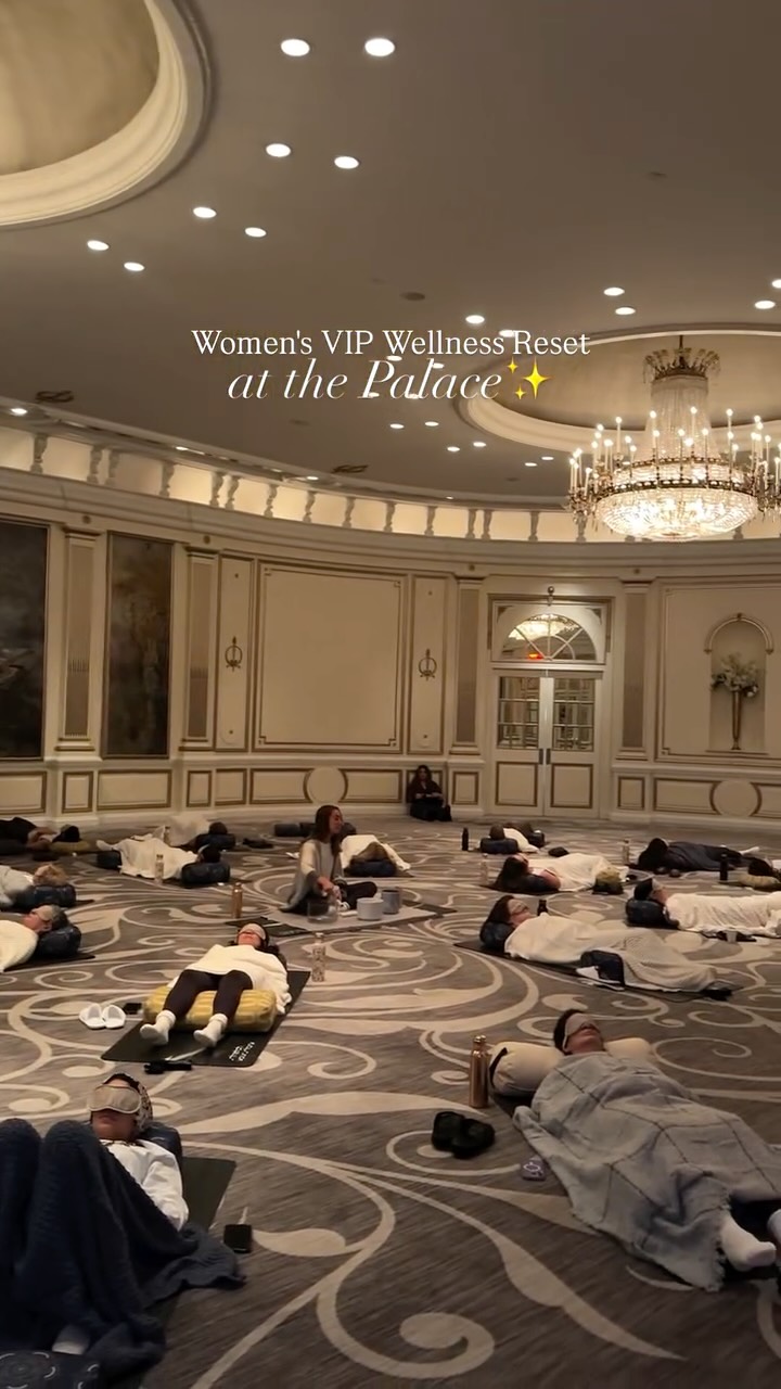 Last Thursday I led a sound bath for @suttonplacesocialmagazine Women’s VIP Wellness Reset at the @newyorkpalace @ilaonly_spa
The most beautiful setting for such a special practice and an evening I’ll carry with me for a long time🤍
Deeply honored to have been invited to hold space for something this special.
#soundbath #soundhealing #nycwellness #gratawellness #lottenewyorkpalace