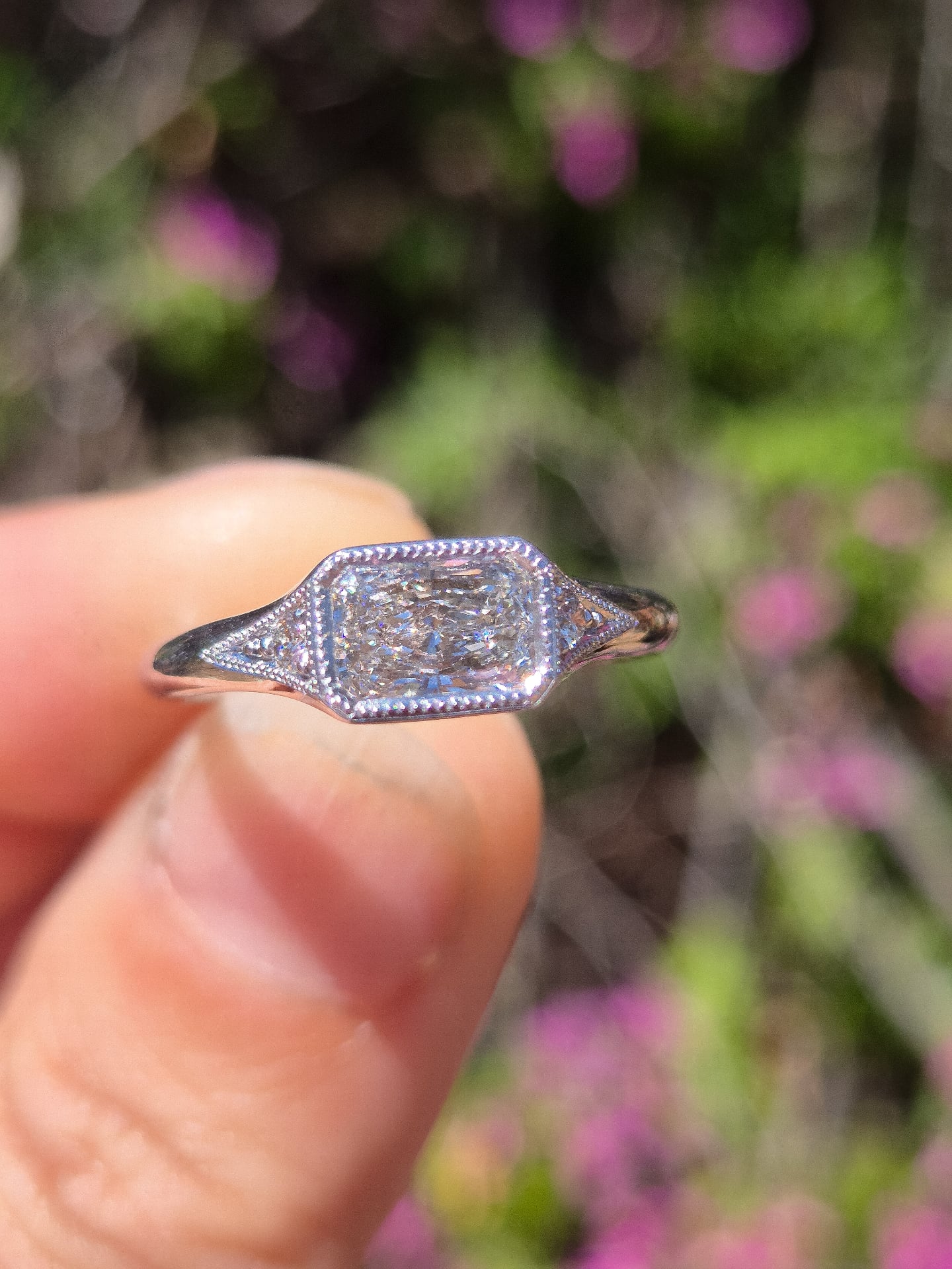 βComing Soonβ
This little lovely is a new one in the collection. It will be loaded soon. Be sure to stay tuned.
#radiantcutdiamond #jewellerycollection #tayhadesigns #handmade