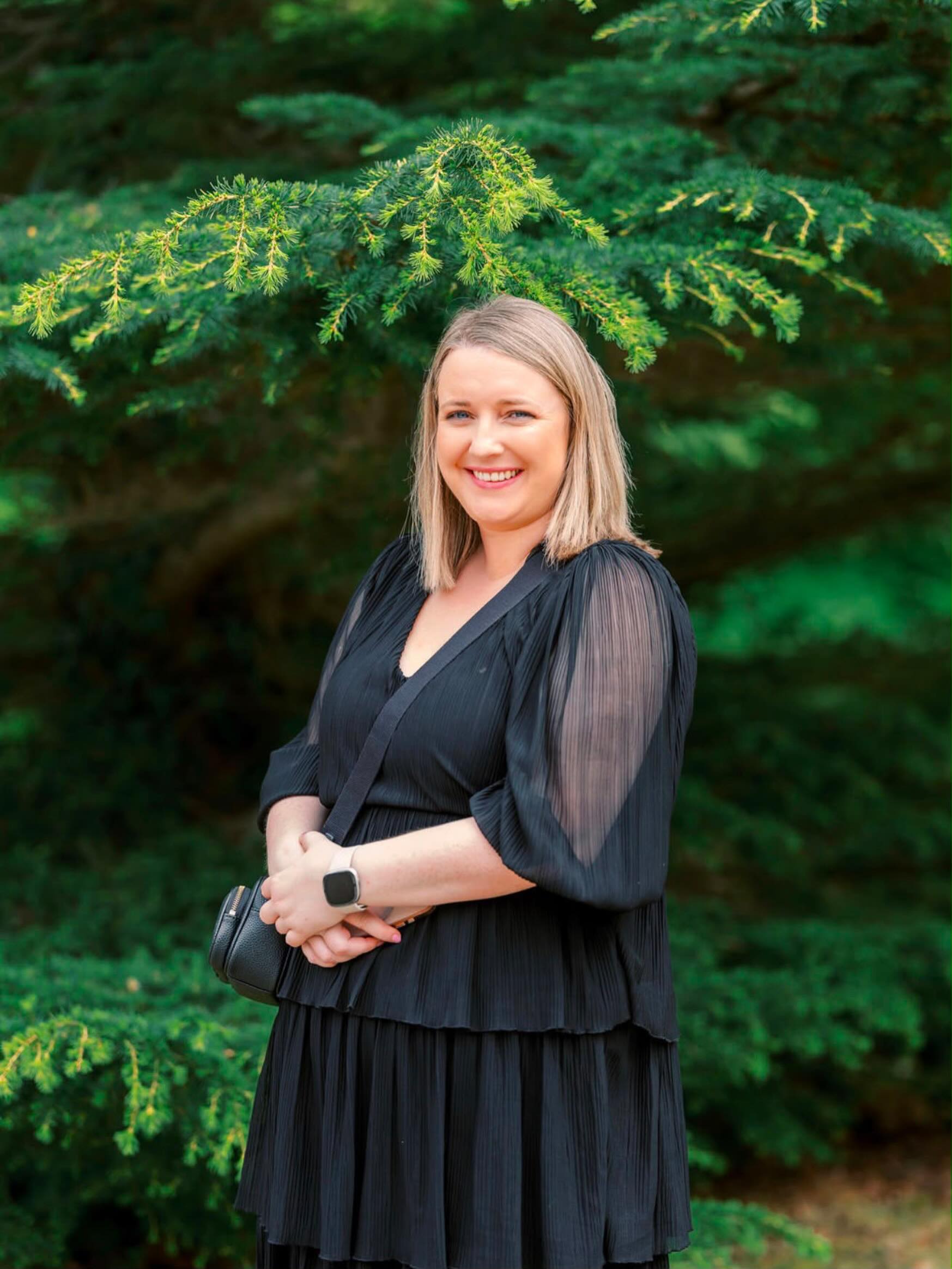 ✨ A little reintroduction because there are so many new faces here ✨
Hi, I’m Dearbháile 🤍
The face behind Weddings by Dearbháile - wedding planner, organiser, your calm-in-the-chaos and your biggest supporter on one of the most important days of your life.
I’m passionate about creating weddings that feel personal, joyful and completely stress-free for my couples. From detailed timelines to the little moments no one else notices, I love bringing everything together so you can truly enjoy your day. ✨
Whether you’re planning an intimate celebration or a big wedding weekend, I’m here to help make the process feel exciting, organised and seamless from start to finish.
Thank you so much for being here, especially to all my new followers! I can’t wait to share more wedding inspiration, planning tips and behind-the-scenes moments with you all 🤍✨
📍Ireland
✨ Wedding Planning & On-the-Day Coordination
🌿 More info: www.weddingsbydearbhaile.com
📸 @niamhsmith.weddings
#weddingplanner #onthedaycoordination #weddingsbydearbhaile