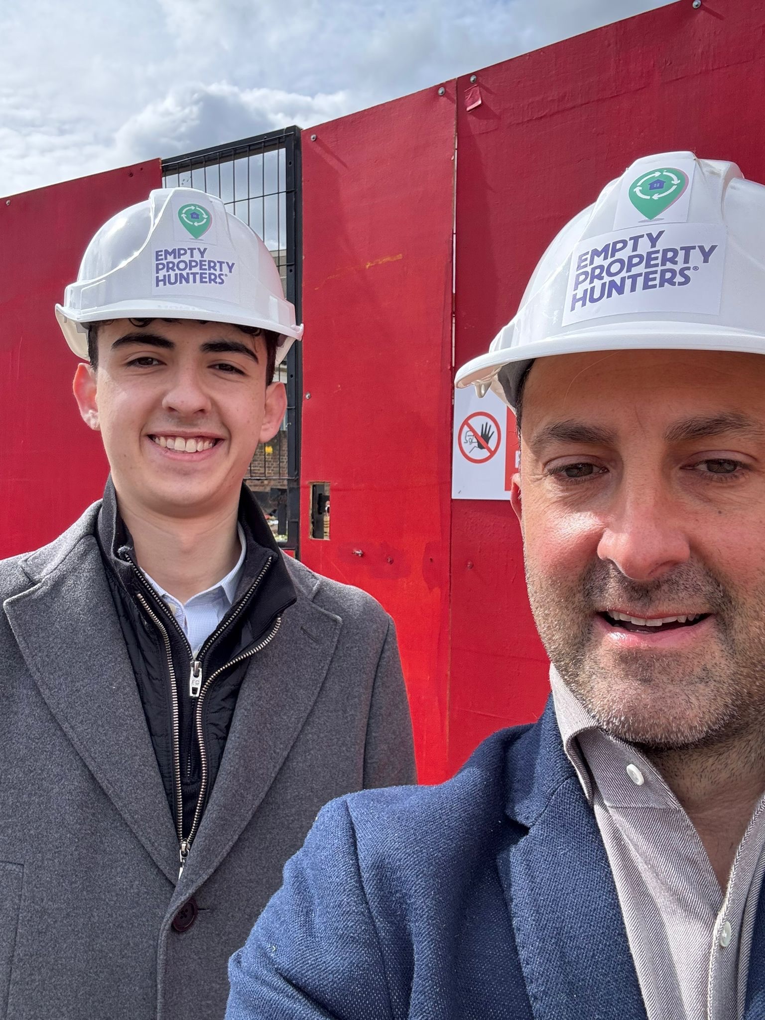 A trip out of the office for Simon and Ethan 👀🔥
This time visiting the £350k fire-damaged property we shared recently — a mix of probate, serious damage, and plenty of questions around what happens next.
These are the kinds of properties most people drive past and avoid thinking about… but behind every one is a story, a situation, and usually a lot of work to untangle.
Definitely not your average office day.
#EmptyPropertyHunters #PropertyUK #ProbateProperty #FireDamage #UKProperty