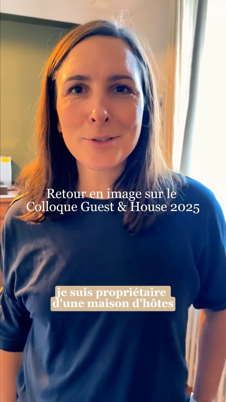 Ce qu'il y a de plus précieux dans une maison d'hôtes ? Ce ne sont pas les murs, ce sont ceux qui vous y accueillent.
Les 1er et 2 décembre derniers, les propriétaires du réseau Guest & House ont mis leur quotidien sur pause pour se retrouver, le temps de notre grand colloque annuel.
Au programme de ces deux jours en immersion ?
🥐 Des ateliers petits-déjeuners pour s'échanger nos meilleures recettes (et vous régaler encore plus lors de votre prochain séjour !),
💡 Des temps d'échange pour continuer à s'améliorer,
💛 Et surtout, d'immenses moments de convivialité, de bienveillance et de rires.
Parce que c'est ça, l'esprit Guest & House : des passionnés qui se réunissent pour s'inspirer, mutualiser leurs idées et cultiver ensemble cet art de recevoir qui rend vos séjours si uniques.
Derrière chaque porte de notre réseau se cachent des hôtes engagés, comme Stéphanie, Marion, Jean-Philippe, Bruno ou Muriel. Et ils ont tous hâte de vous recevoir.
🔗 Venez découvrir leurs maisons (et leur sens de l'accueil) sur notre site !
〰️ 〰️ 〰️ 〰️
Guest & House
🏡 Collectif de Maisons d’hôtes de charme
📍 France & Belgique
🔗 Découvrez votre prochaine destination sur notre site