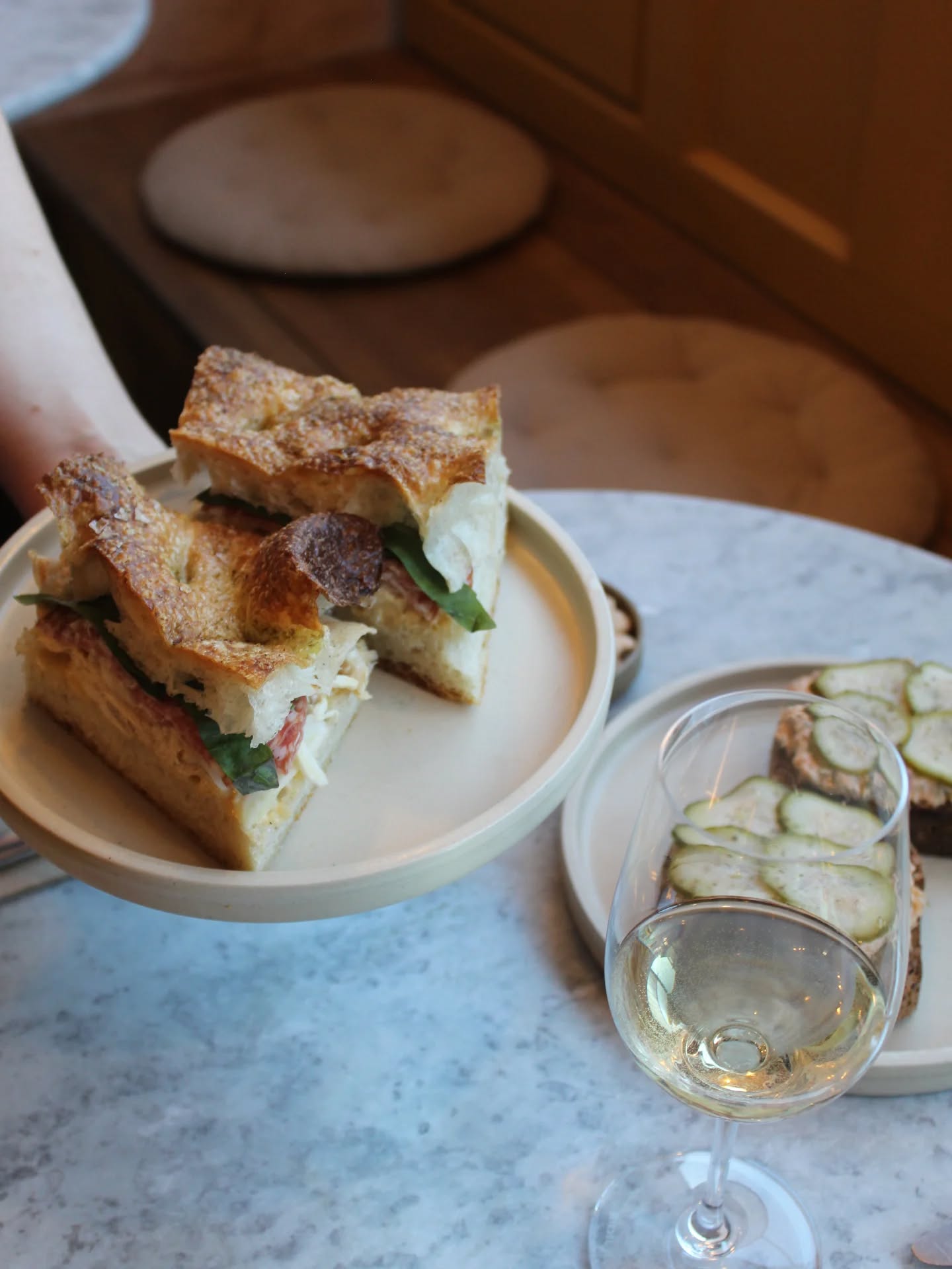 Weekend lunches with friends...
It's Saturday which means it's your last chance this week for a little Juniper trip. 🥂🍝
Lunch is served 12 - 3
Call us to book a table on 07719386405 or just pop by.
Happy weekend all 🌞
@visitarundel @discover_sussex @sussexstories @sussexbytheseaarun @tarrantstreetindependents @sussexexclusive #juniperarundel #cafeandbakeryarundel #lunchinarundel #visitarundel #arundelwestsussex