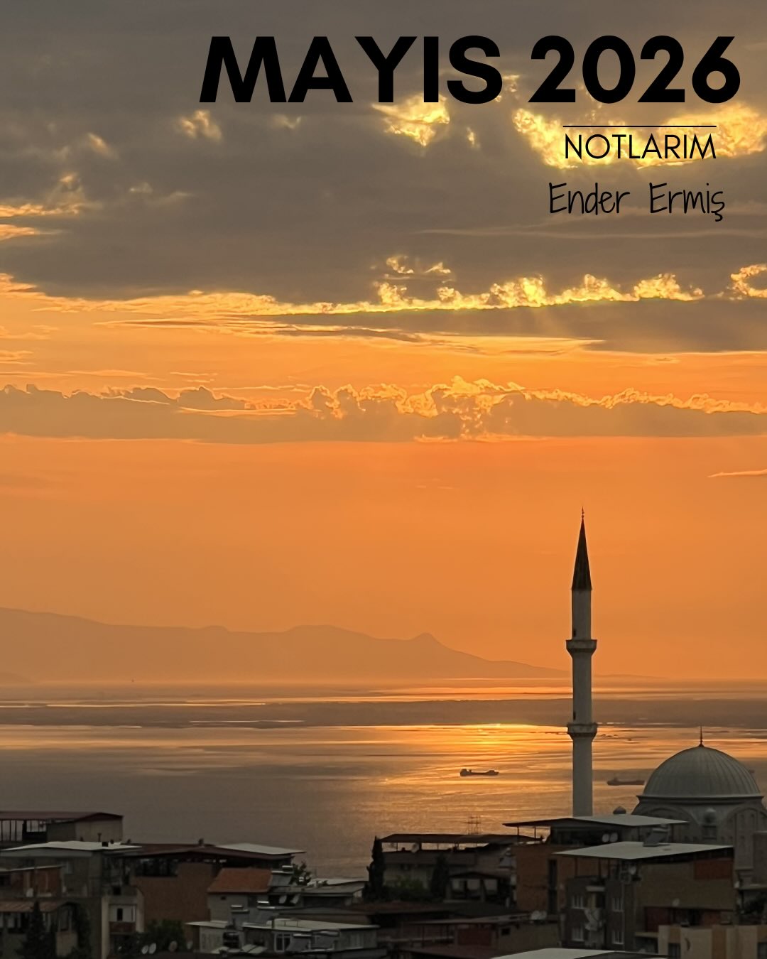 Nisan, İstanbul sokaklarında başladı.
Mayıs, Erich Fromm’la başladı.
Sahafta ilk orijinal baskısını bulunca almamak olmazdı.
Yıllar önce okumuştum ama bazı kitaplar sizi farklı bir zamanda farklı bulur.
Yeni bir insan, yeni bir toplum.
Mayıs buna uygun bir başlangıçtı.
Amca-yeğen buluşması, biriktirilen anılar, Hıdırellez dilekleri denize atılırken ben yeni gruplarla eğitimdeyim.
Etkili iletişim, tahsilat koçluğu…
Hayat aynı anda birden fazla yerden akar bazen.
6 Mayıs geldi.
O gençleri her yıl hatırlıyorum.
Neden mücadele etmeliyiz sorusu yeniden içimde yankılandı.
Tam o günlerde bir haciz esnasında avukata saldırı haberi hepimizi tedirgin etti. Bu işin başka bir yüzü sahada mücadelenin bedeli bazen çok ağır oluyor.
İş günü az olunca hız kesmek yerine derinleştim.
12 koçluk, 2 mentorluk.
Koçluğu canlı tutmak bazen sayılarla değil, niyetle ilgilidir.
Gürsel Aksel’dw Gazapizm sahnedeydi.
İyi müzik, iyi enerji ama o gece beni asıl etkileyen sıfırdan başlamanın gösterisiydi. Bazı şeyler izlenmeyi hak eder.
Bayram tatili 9 güne uzayınca “tatil” dedim ama tahsilatın içindeydim. Fark ettim ki bu iş benim için mesai değil, düşünce biçimi.
3-4 dost, derin sohbetler, yeni projeler, yeni eğitim anlaşmaları…
Mayıs’ı Bergama ile kapattım.
Tarihi çok severim.
Gelecekle ilgili her kararım öncesi geçmişin gücünden beslenmeyi isterim. Bergama tam da buydu tarih, doğa ve kendine has lezzetleriyle hem kapanış hem başlangıç.
Mayıs defteri kapandı.
Haziran bekliyor.
#mayısayı #tahsilatkoçluğu #koçluksistemi #bergama