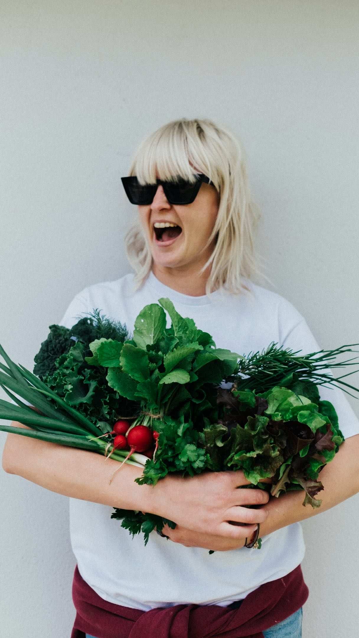 Ak neprídeš k šalátu ty, príde šalát k tebe. Útek je zbytočný, vitamíny & vláknina si ťa nájdu. 🫠🥬
Náš “signature” produkt nájdeš v týchto prevádzkách:
@marcellino_chlieb_a_vino
@olis_pekarenske_bistro
@dovi___dopo
@pochlieb
@kukkoniashop