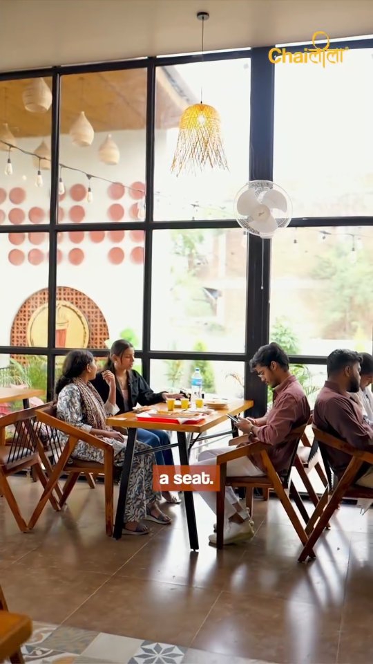 From cravings to reality these hits are waiting for you at Chaileela ✨
Whether you need a quick snack or a long catch-up session, we’ve got your table cover 😌
See you soon at Neem Chauraha, Rewa📍
(Chaileela, Apni Wali Jagah, Rewa, Best Hangout Place, Cafe Vibes, Summer Special, Refreshment, Foodies)
#chaileela #apniwalijagah #rewa #foodies #refreshment