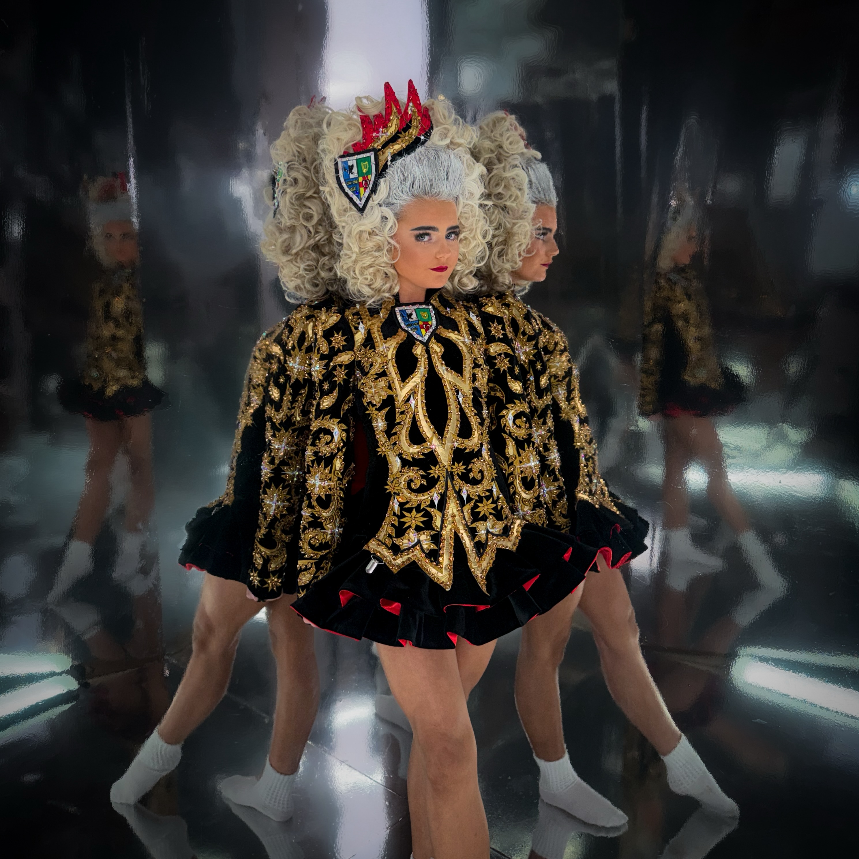 AOIFE LYDON
Look fab Aoife look in her Metallic gold floral design!!Cant wait to see it on stage✨✨✨
@clannoconnell
#elite #elitedancedesigns #irishdancing