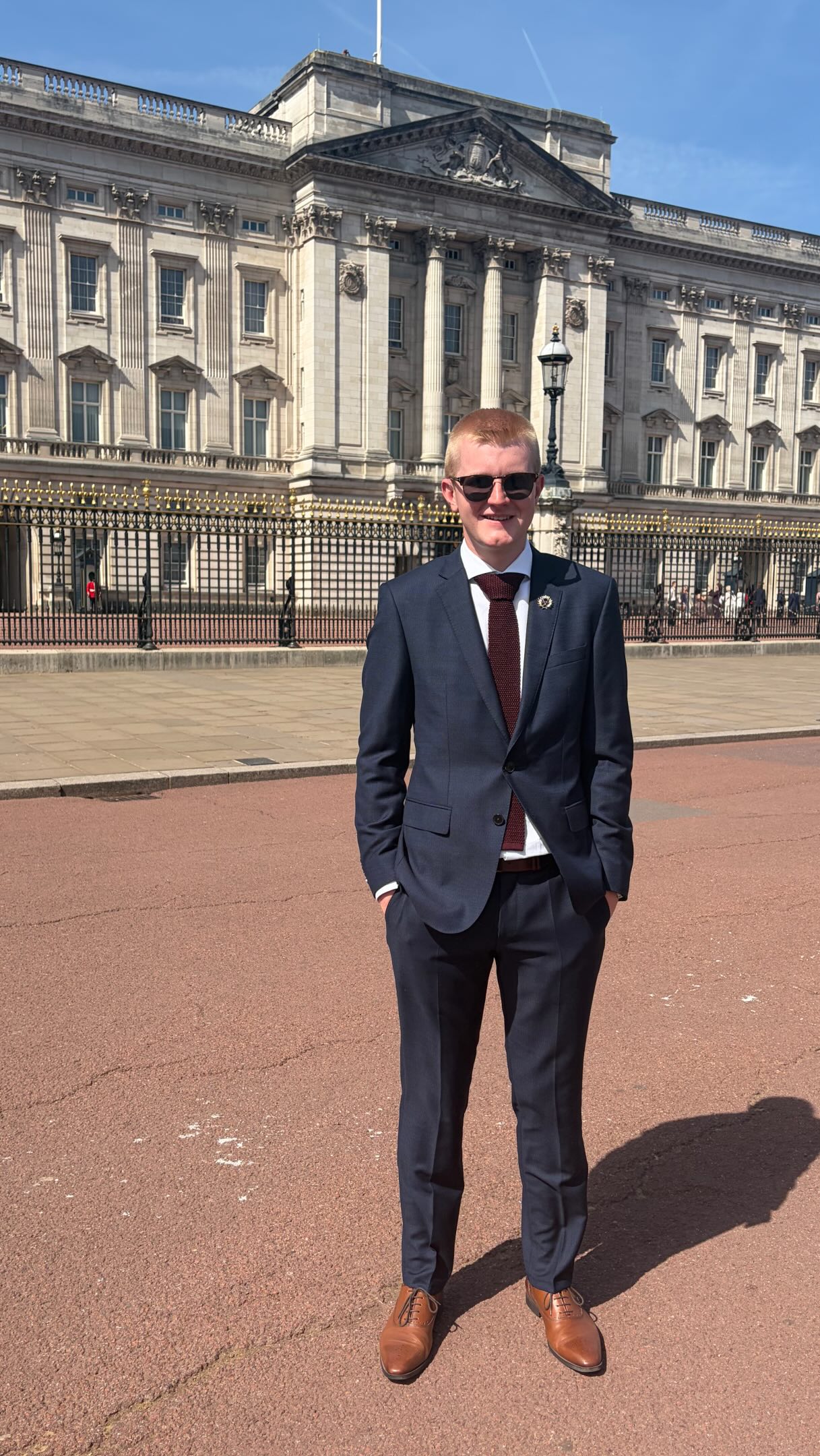 We are so proud of all the achievements our Ned has accomplished so far and what a week with a visit to Buckingham Palace to take part in the celebrations for achieving his Gold DofE award.#goldawards
#golddofe #dofeaward #buckinghampalace🇬🇧