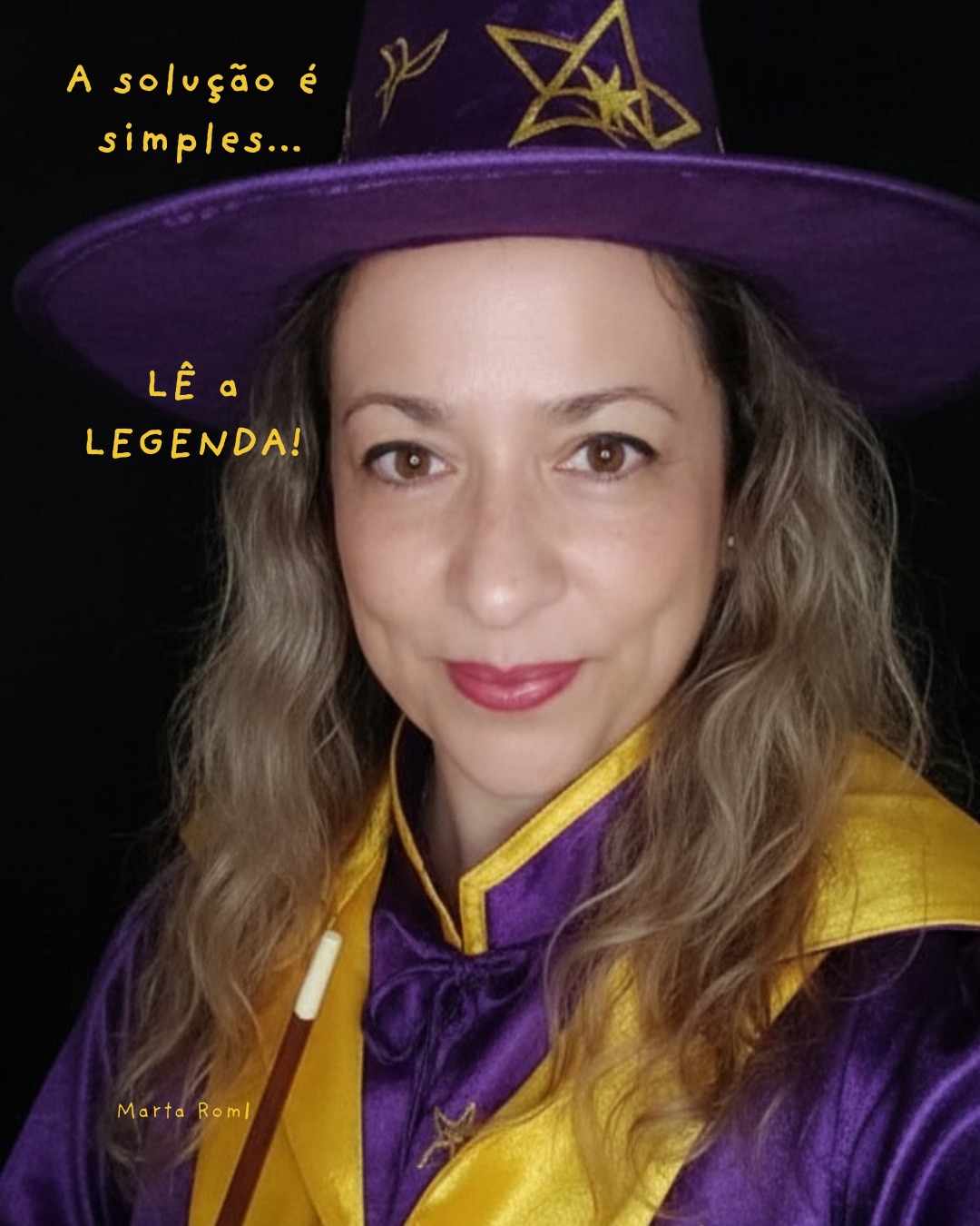 A solução é simples… não há soluções mágicas!🔮
Eu sei que isto pode parecer contraditório. Mas foi uma das coisas mais importantes que aprendi quando a vida me obrigou a recomeçar.
Estive hospitalizada 9 meses. Tive que reaprender a andar, a pensar, a viver. E percebi que a transformação não acontece de um dia para o outro. É um processo de construção em que se aprende a dar espaço ao que sentimos.
Nas Sessões “Arte & Transformação”, não prometo fórmulas milagrosas, não prometo que uma sessão vai resolver tudo.
O que proponho é um espaço de escuta, expressão e desenvolvimento pessoal criativo.
Através de exercícios simples, poderás começar a dar forma ao que sentes, a libertar emoções acumuladas, ganhando mais clareza sobre ti e sobre a tua vida. Não precisas de ser artista. Só precisas de te permitir experimentar.
Pode ter um efeito terapêutico, mas não é terapia. Não substitui acompanhamento psicológico, psicoterapêutico ou médico.
👉 Se sentes que este processo pode ajudar-te, envia-me mensagem com a palavra ARTE e ofereço-te uma sessão gratuita para experimentares.
Rise
On
My
Love
💗
#arte #transformação #desenvolvimmentopessoal #martaroml