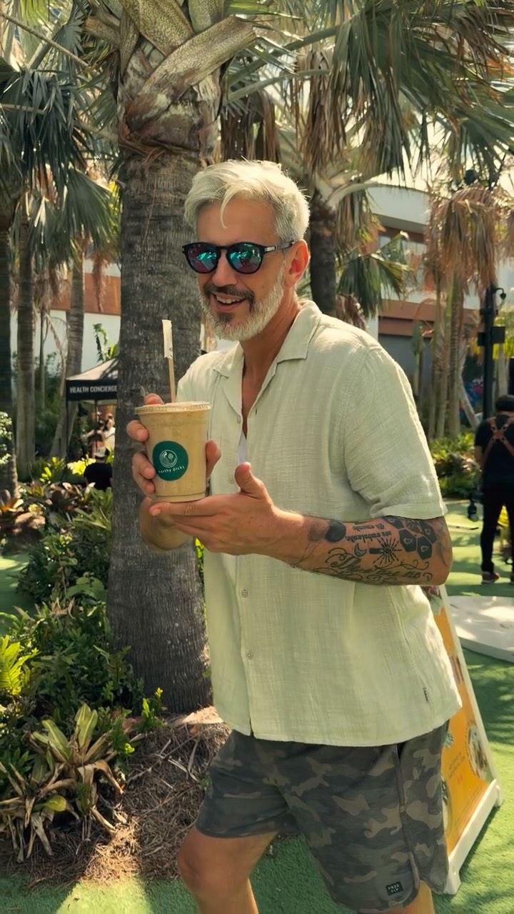 More than food. More than a wellness event. 🌿✨
WOW @worldofwellnessln reminded us how powerful community, connection, and wellness can be when they all come together.
So grateful to be part of it 💚
Tag someone you’d bring to the next one.
#wellnesscommunityorlando #wellnessorlando #plantbasedfoodorlando #healthyfoodorlando #veganfoodorlando
