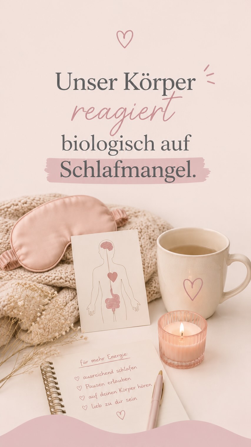 „Du musst einfach entspannter werden.“
„Das ist halt die Mama-Zeit.“
„Alle sind müde.“
Aber was, wenn es sich nicht mehr nach „normal müde“ anfühlt?
Was, wenn Babyschlaf längst nicht mehr nur Schlaf ist, sondern bestimmt:
– wie du morgens aufwachst
– wie belastbar du dich fühlst
– wie oft du weinst oder gereizt bist
– wie viel Energie du überhaupt noch hast
Monatelanger, unterbrochener Schlaf ist nicht „ein bisschen Müdigkeit“.
Unser Körper reagiert darauf biologisch: Stressregulation verändert sich, Emotionen werden intensiver und die mentale Belastung steigt.
Und trotzdem erwarten wir von Mamas oft: funktionieren. leisten. weitermachen.
Du bist nicht falsch. 🤍
👉 Kommentiere „SCHLAF“, wenn du spürst, dass du aus diesem Kreislauf aussteigen möchtest und starte mit meinem ✨ 0 € Selbst-Check✨
„Ist das normal?“ – 30 Fragen, um den Schlaf deines Babys einzuordnen + Bonus 🎁
#babyschlaf #mamamindset #müdemama